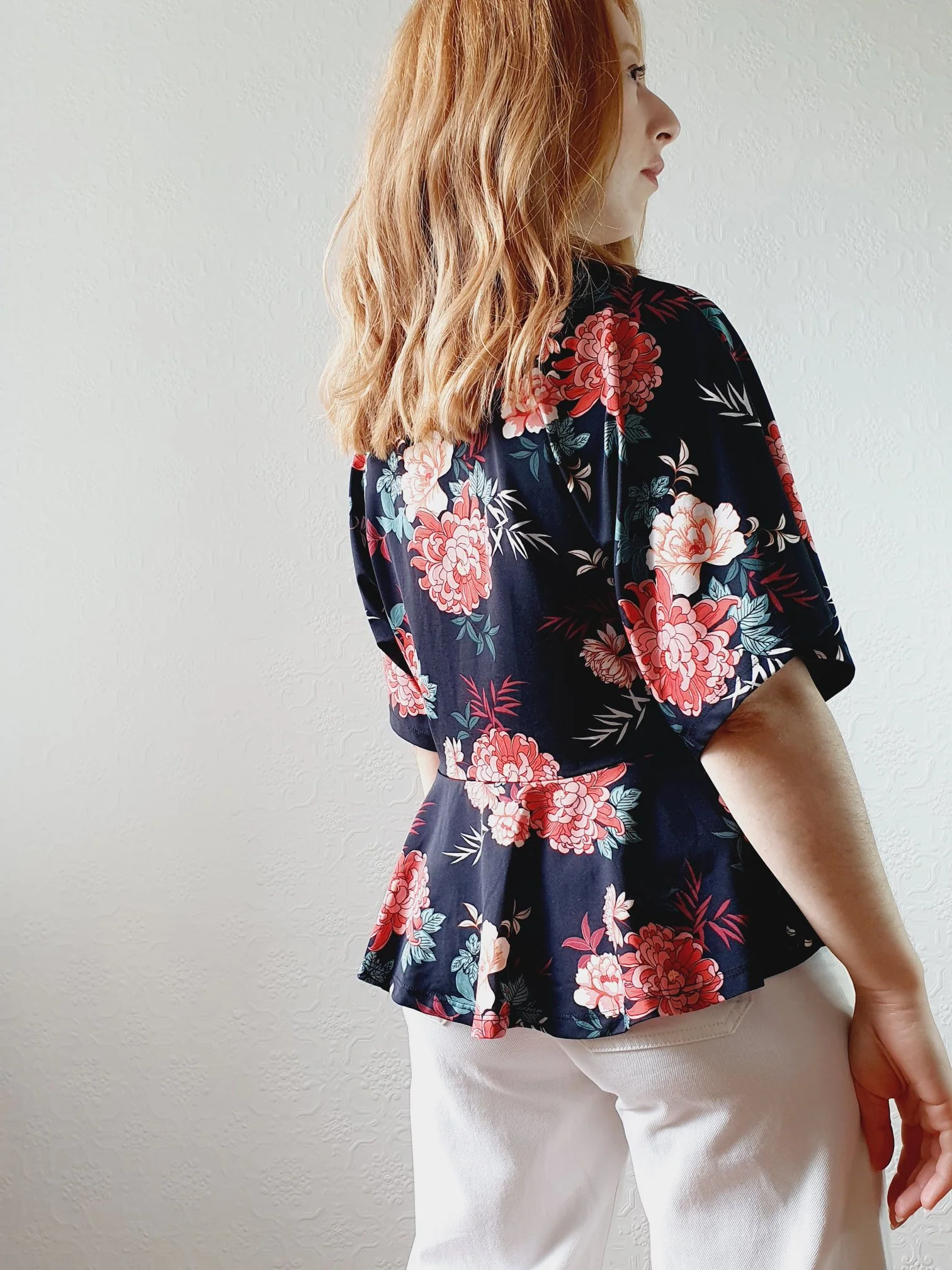 Black Floral Peplum Top - M - Image 5