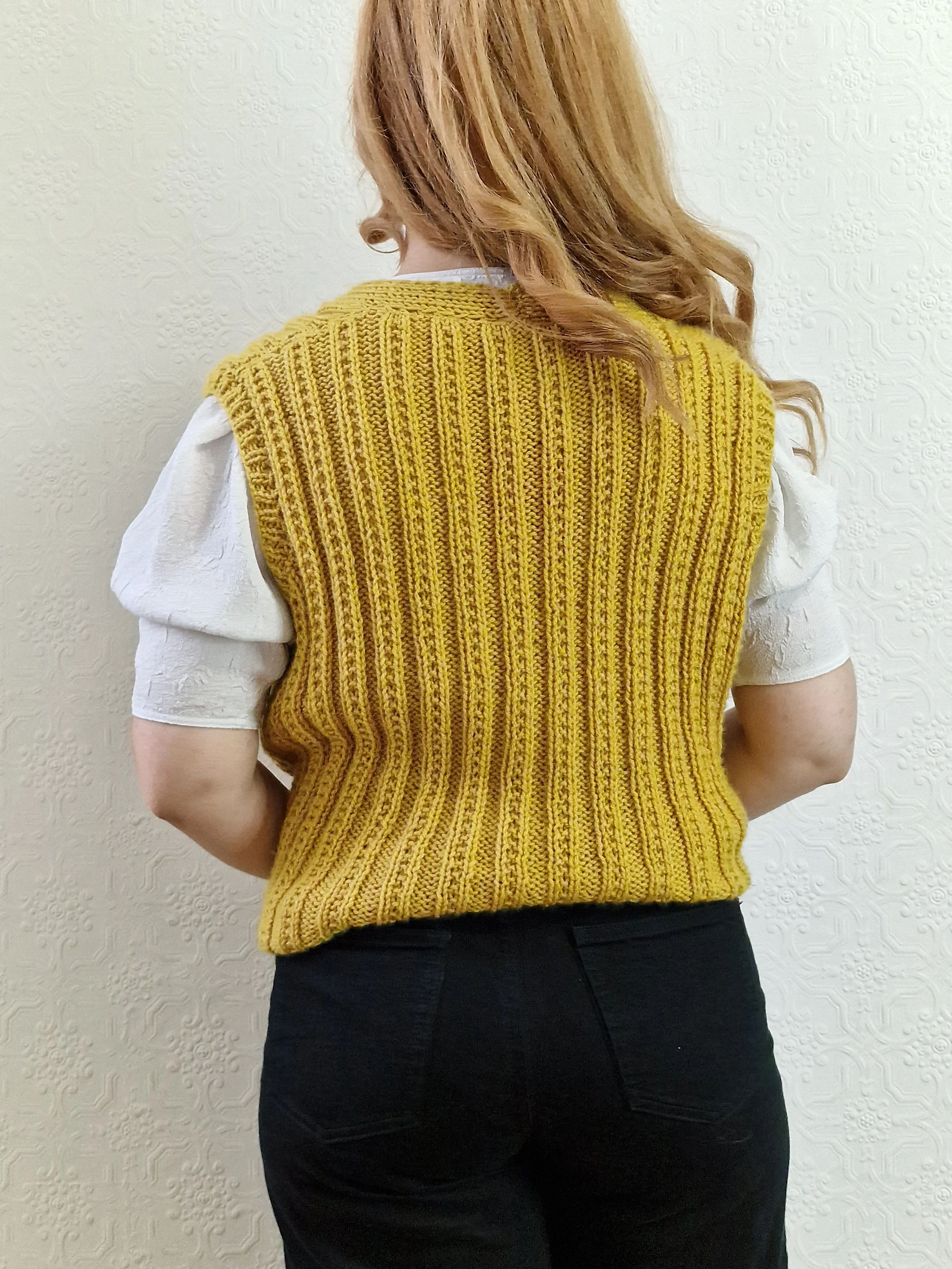 Vintage 80s Handknitted Mustard Ribbed Vest with Buttons - L/XL - Image 4