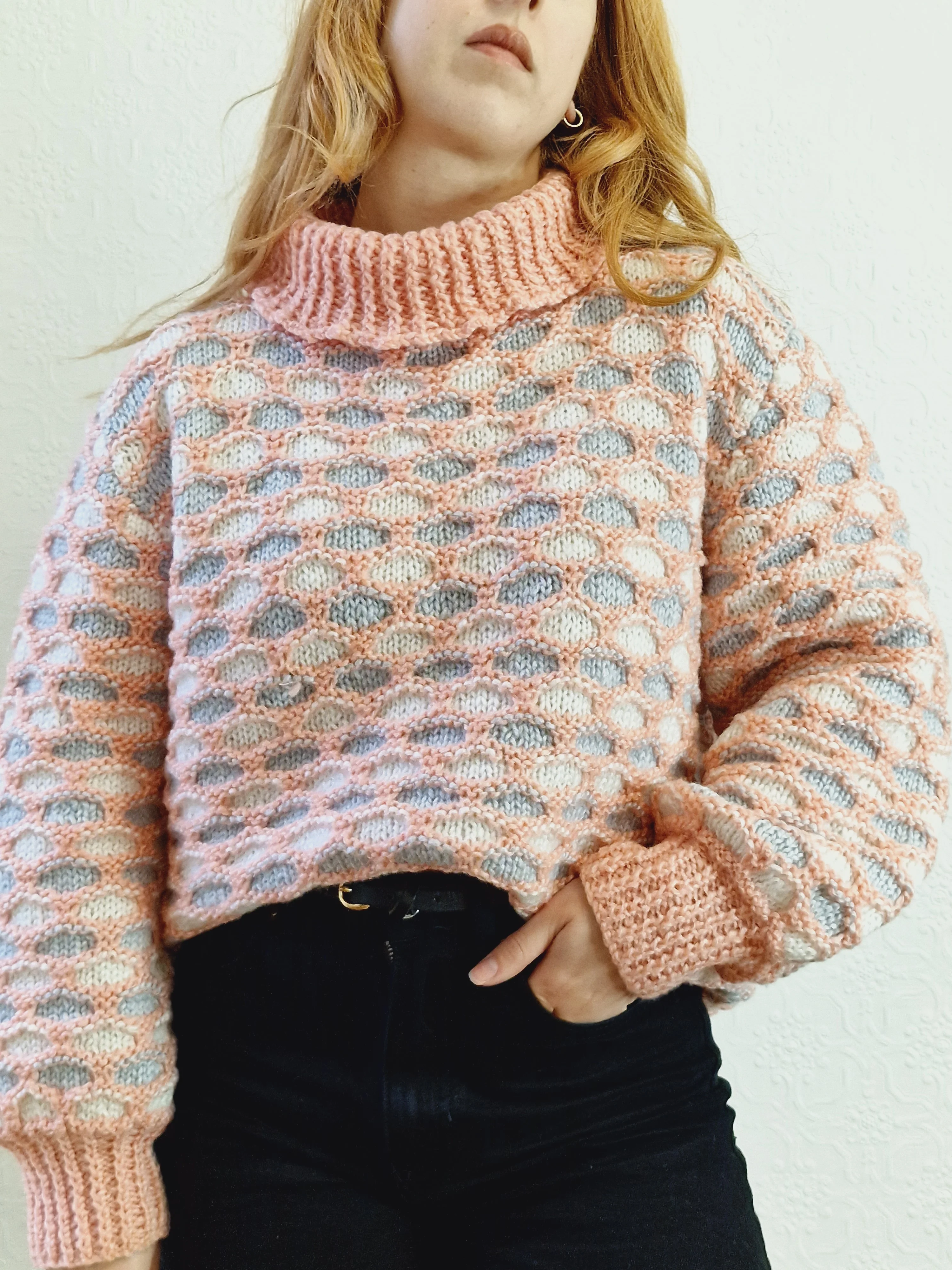 Vintage Handknitted Coral Pink Honey Comb Style Chunky Jumper with Roll Neck - M - Image 10