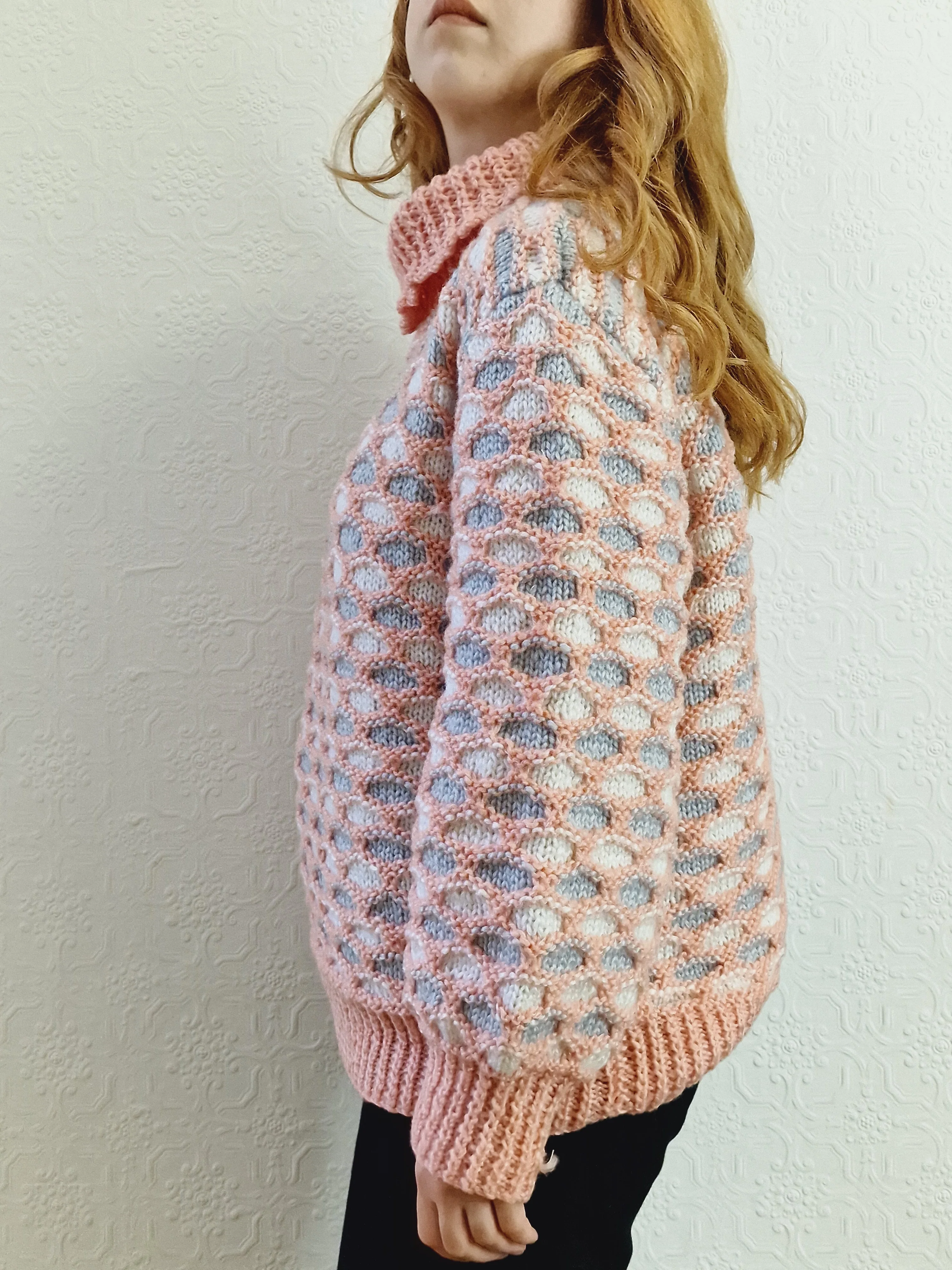 Vintage Handknitted Coral Pink Honey Comb Style Chunky Jumper with Roll Neck - M - Image 3