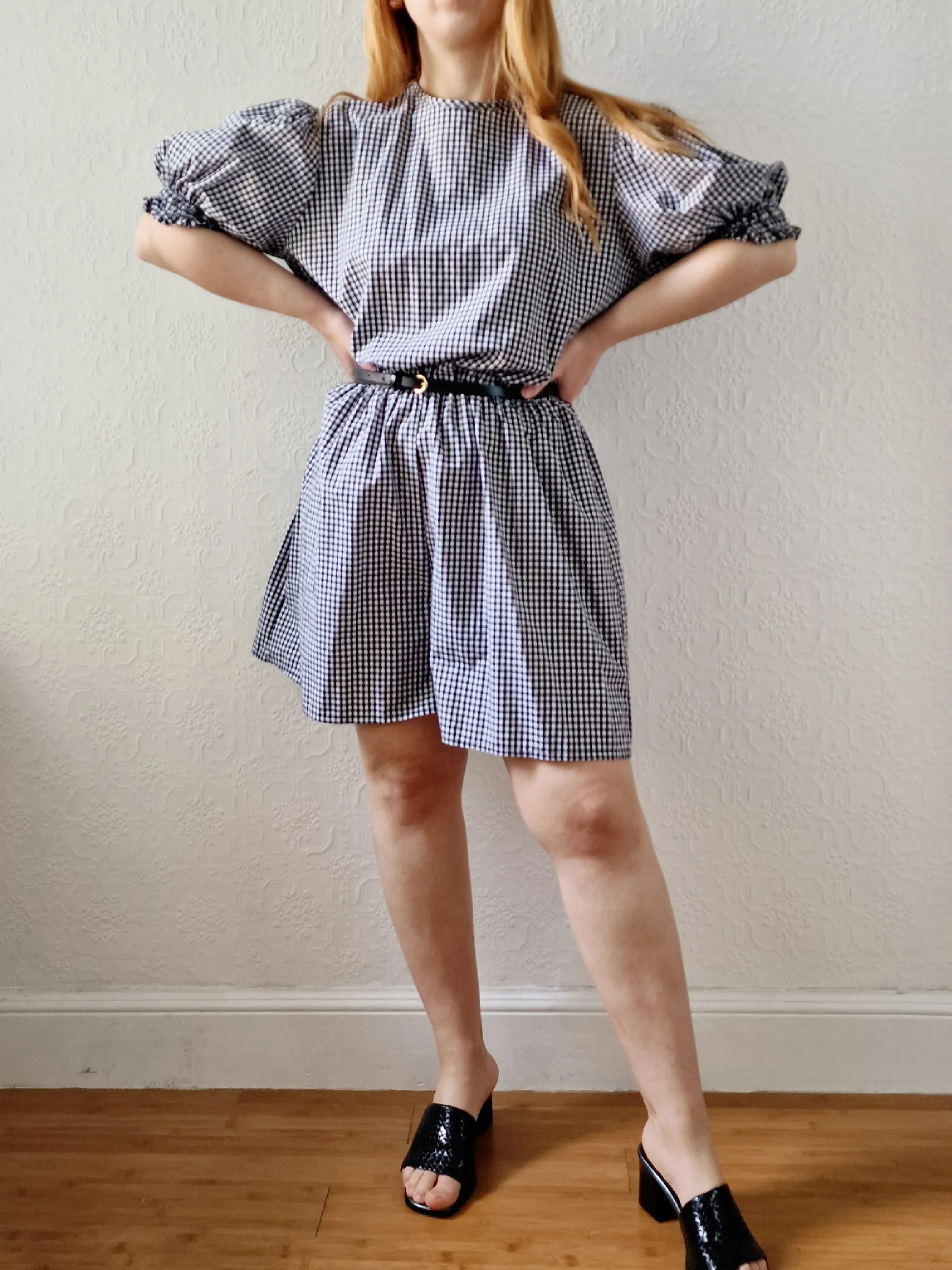 Vintage Black & White Gingham Playsuit with Puff Sleeves - M/L - Image 2