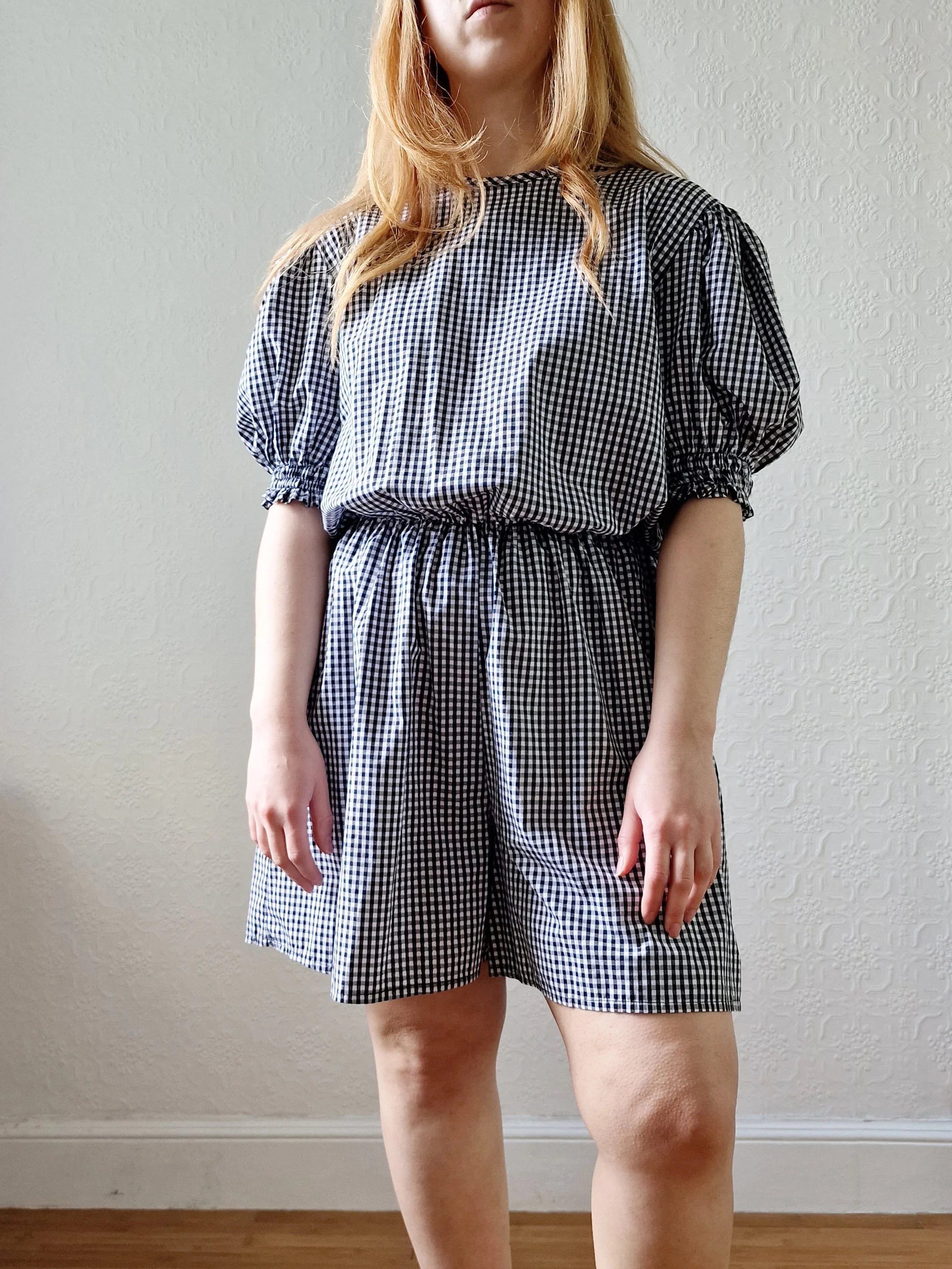 Vintage Black & White Gingham Playsuit with Puff Sleeves - M/L - Image 7