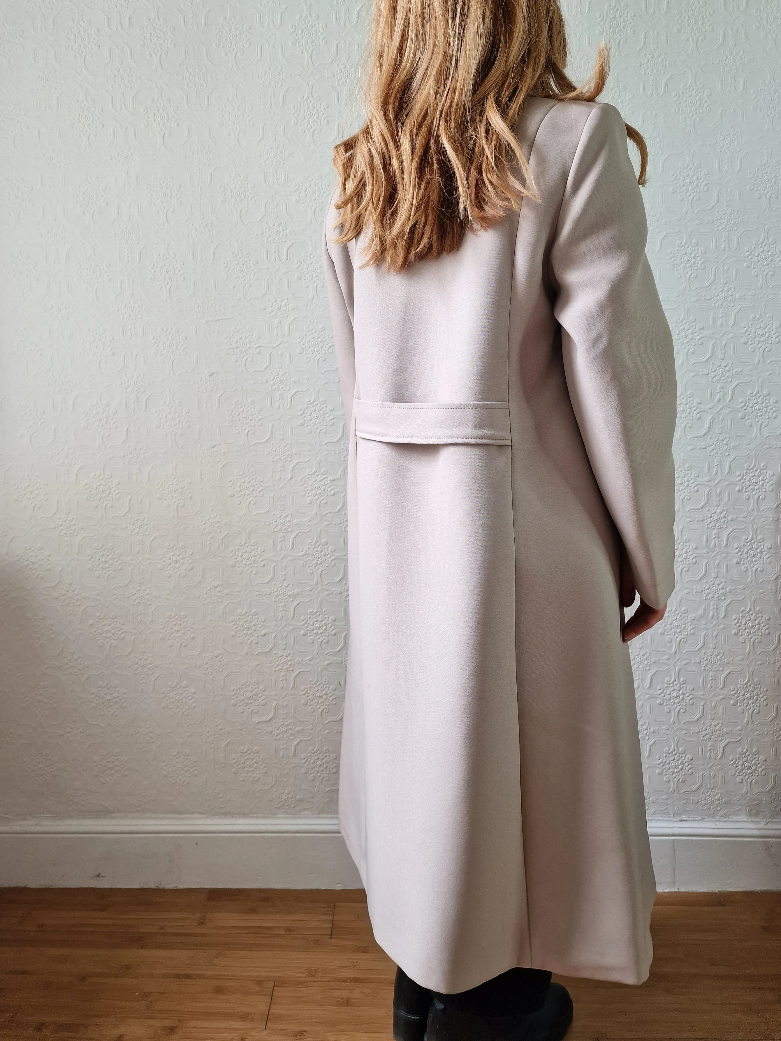 Vintage Light Beige Single Breasted Trench Coat - S/M - Image 4