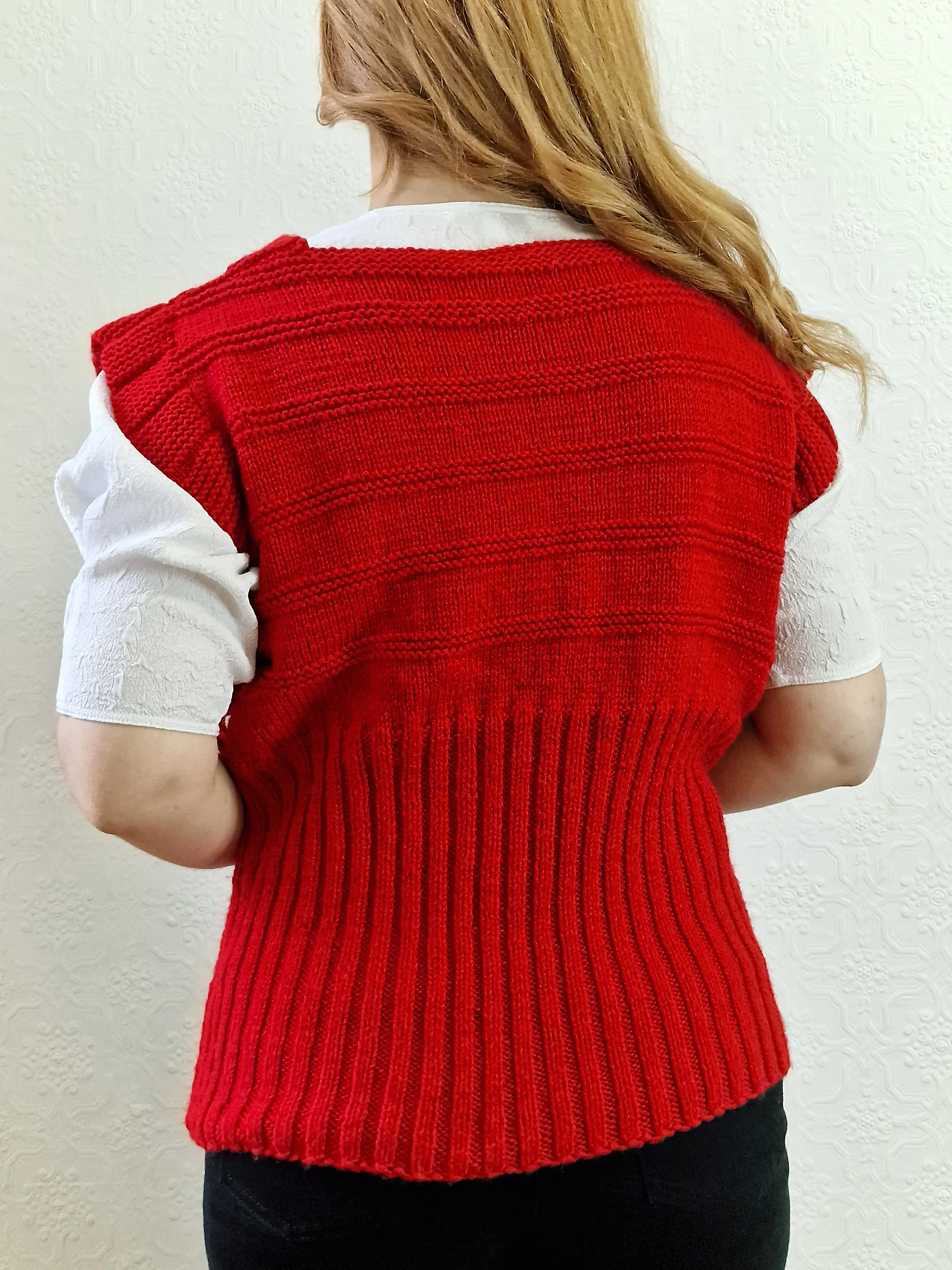Vintage Handknitted Red V-Neck Vest with Drawstring Sides - M/L - Image 5