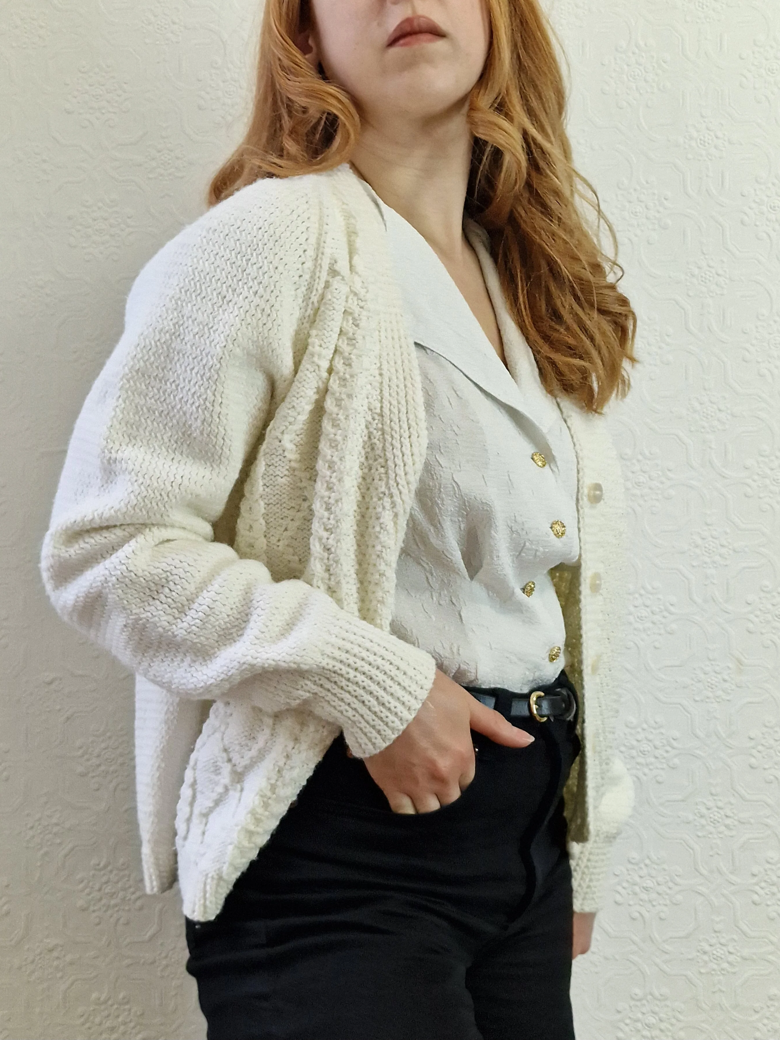 Vintage 80s Handknitted Cream V-Neck Cardigan - S/M - Image 2