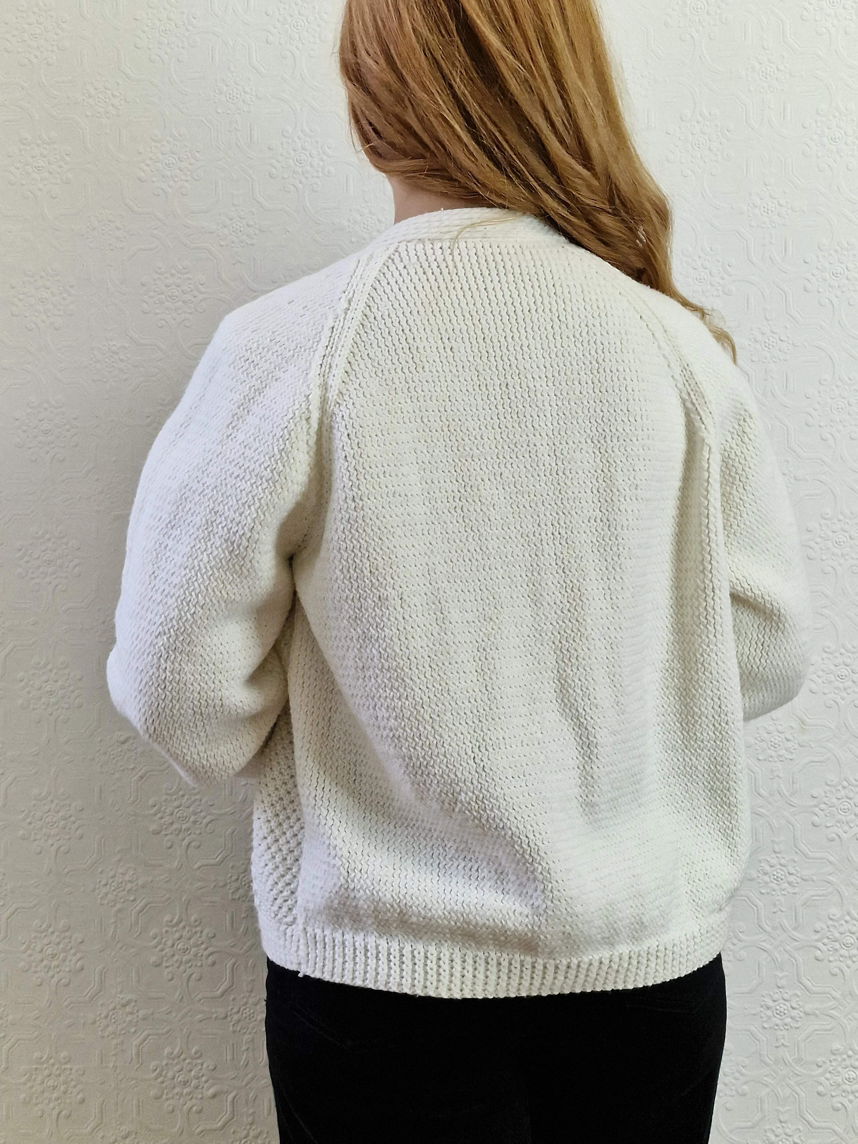 Vintage 80s Handknitted Cream V-Neck Cardigan - S/M - Image 3