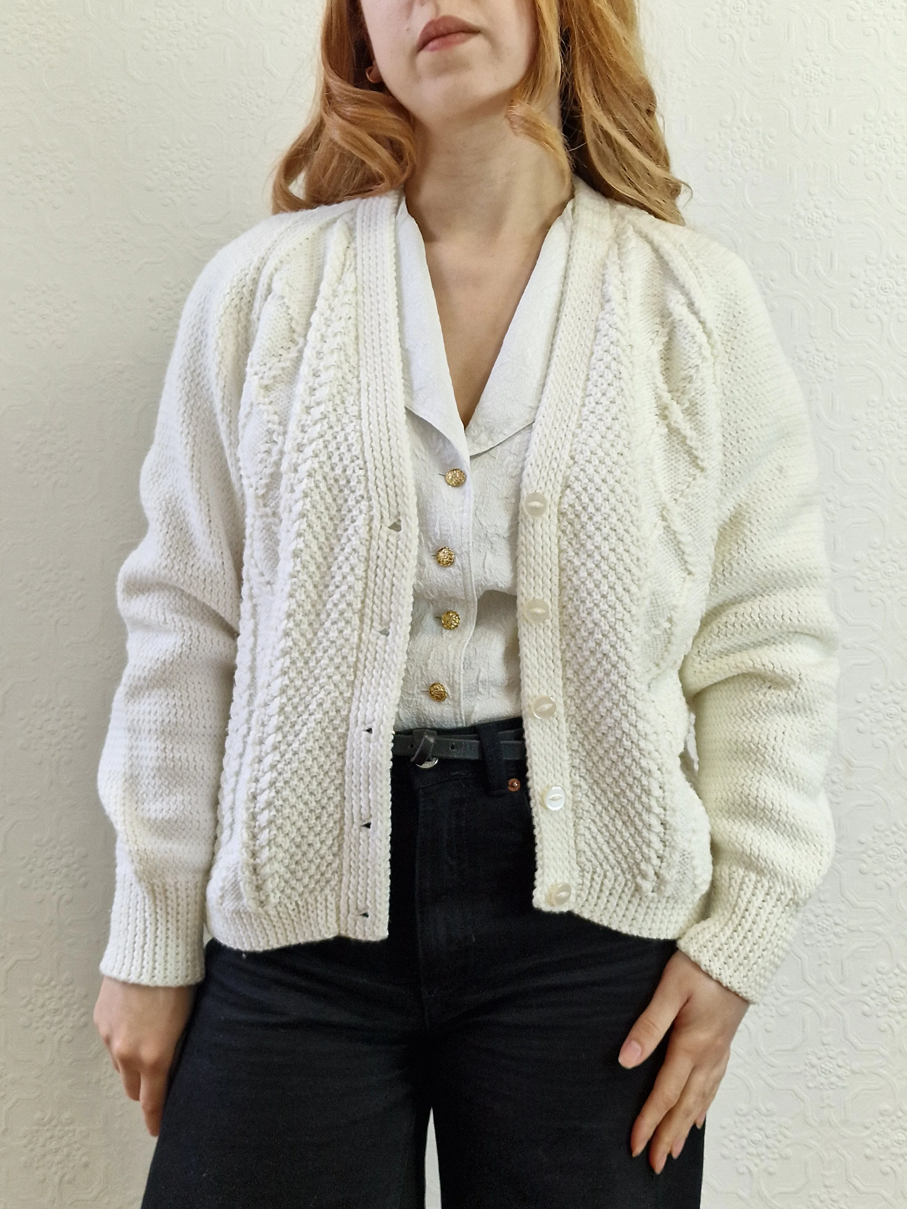 Vintage 80s Handknitted Cream V-Neck Cardigan - S/M - Image 7