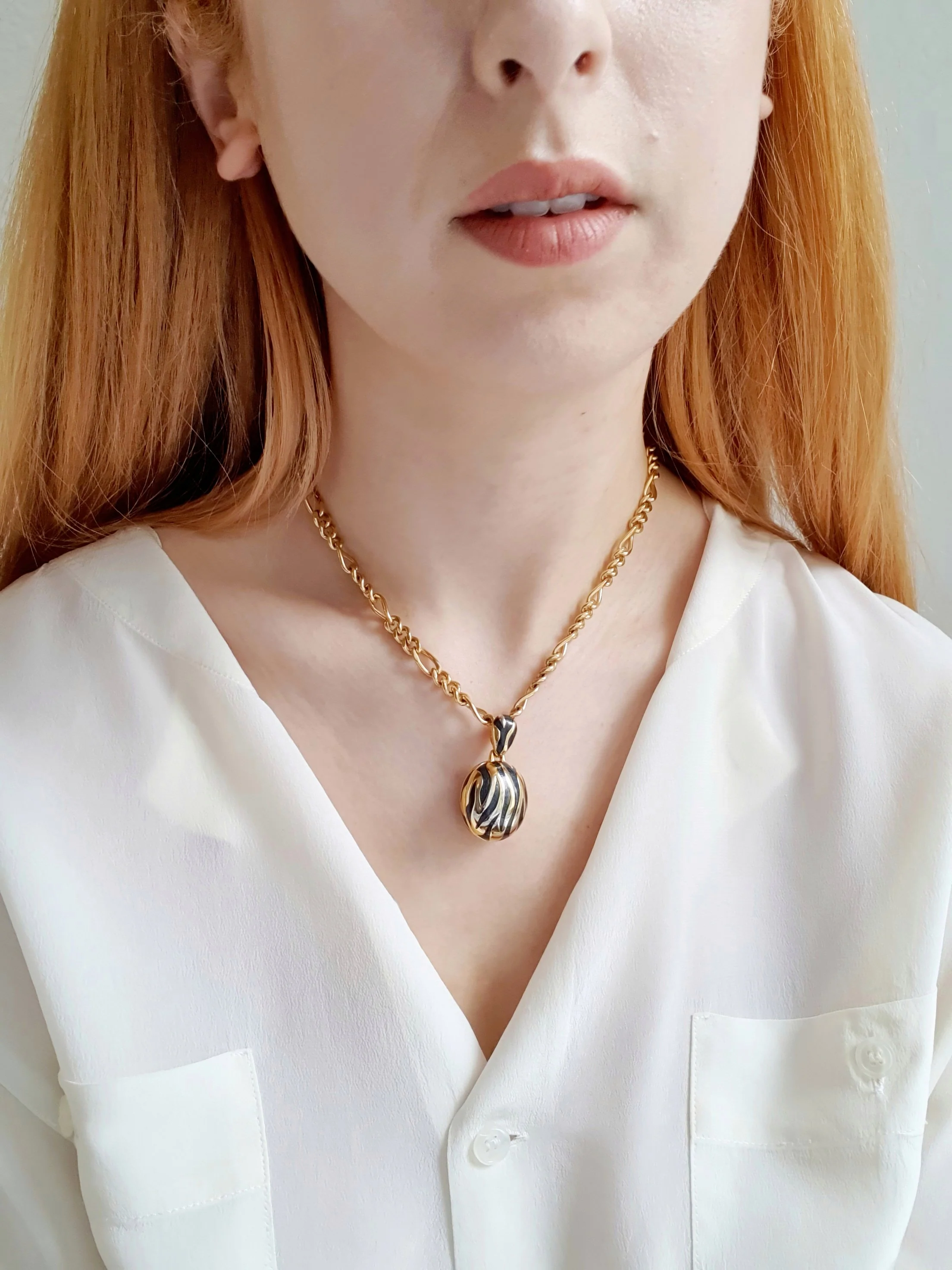 Flat Chain With Charm & Matching Bracelet - Image 2