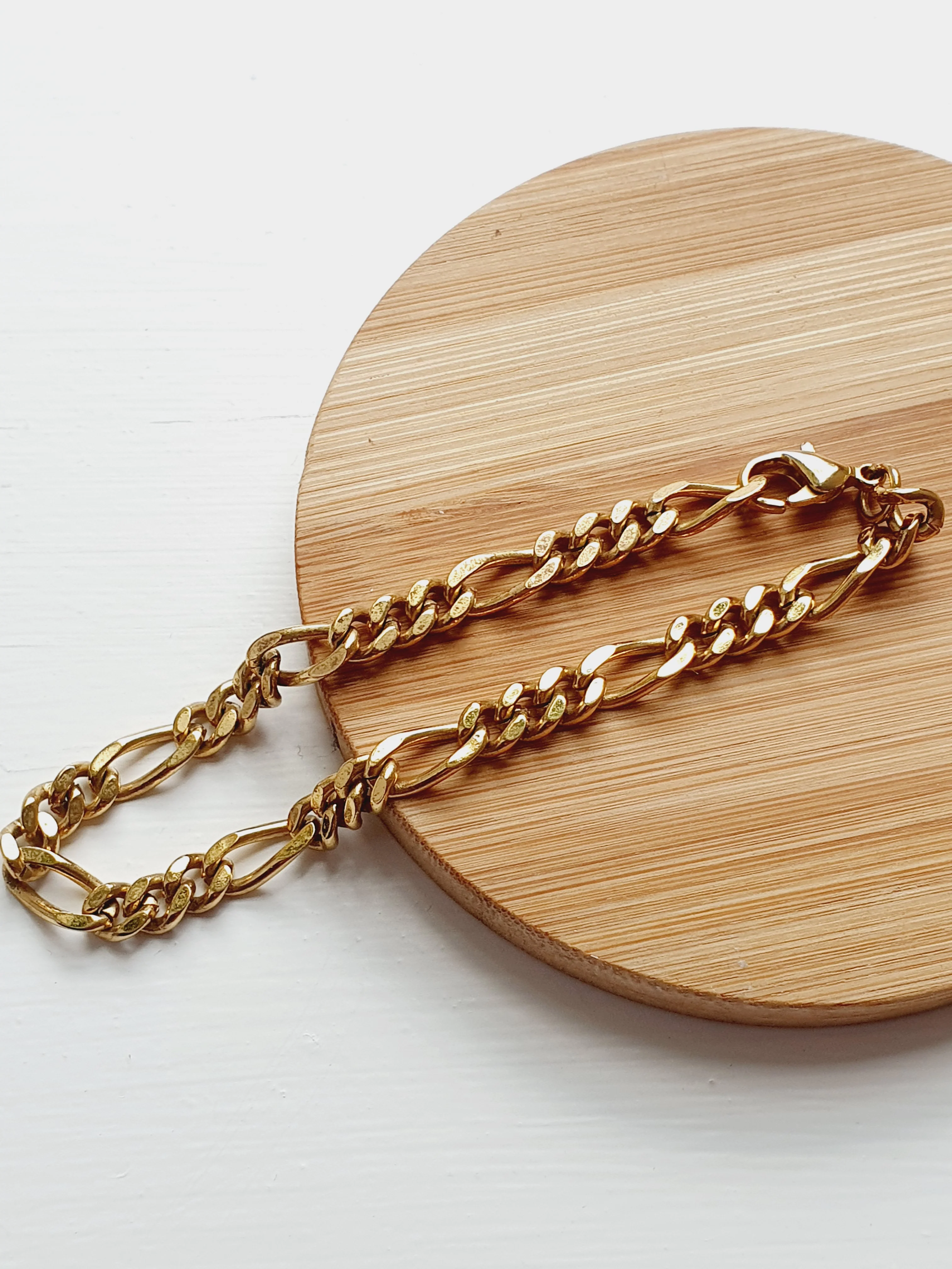 Flat Chain With Charm & Matching Bracelet - Image 5