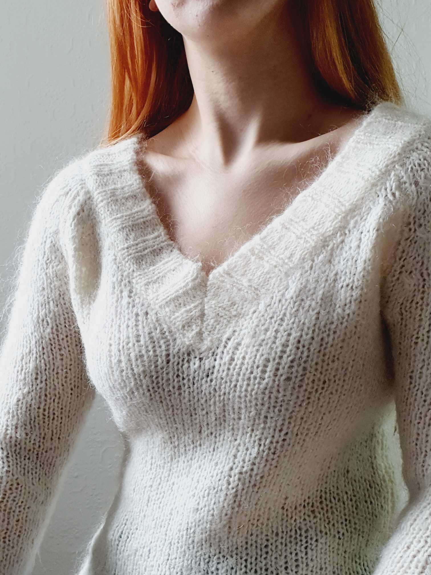 Ivory V-Neck Wool Jumper - XS/S - Image 6