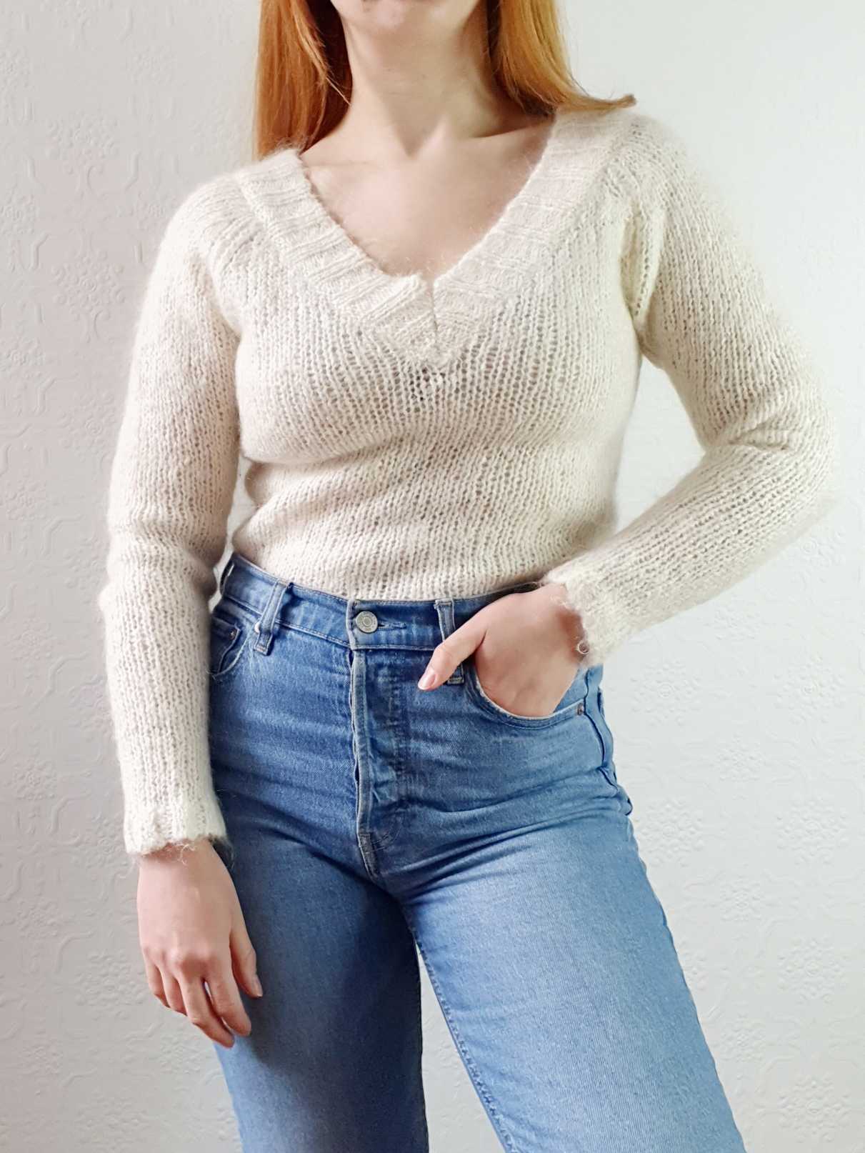 Ivory V-Neck Wool Jumper - XS/S - Image 7