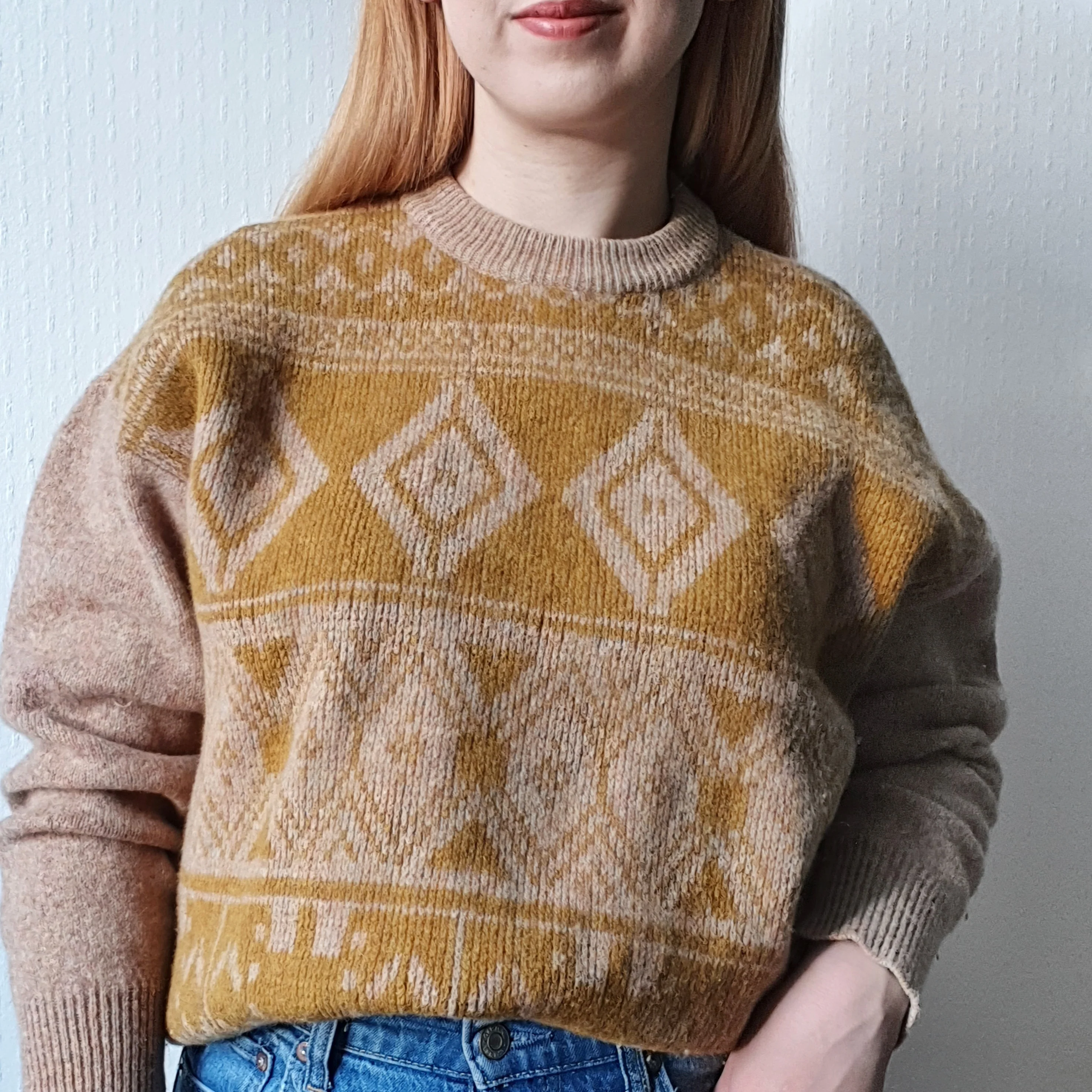 Nordic Inspired Wool Jumper - L - Image 2
