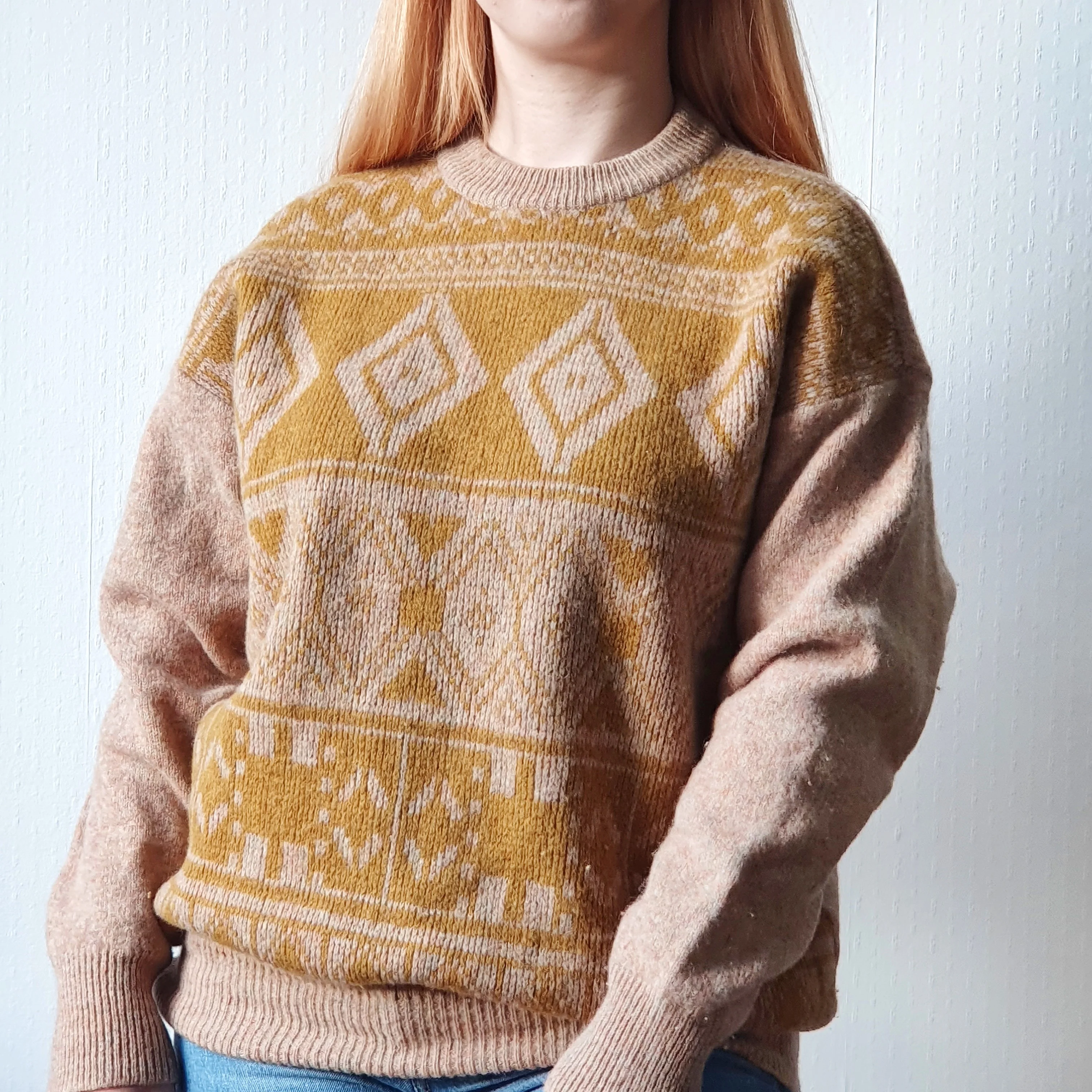 Nordic Inspired Wool Jumper - L - Image 3
