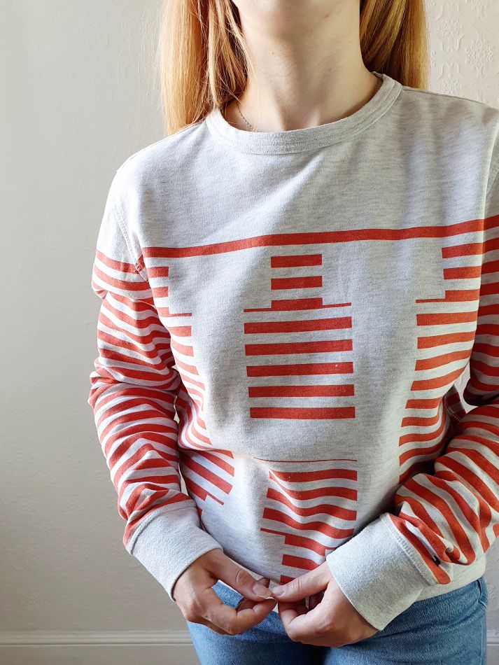 Preloved Tommy Hilfiger Sweatshirt - S/M - Image 4