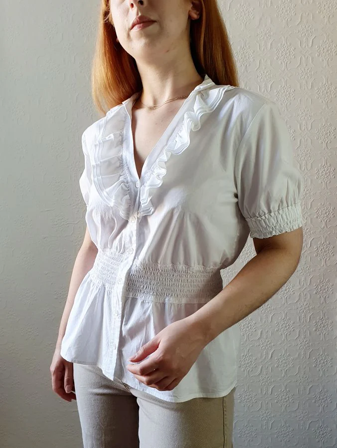 Preloved White Cotton Blouse with Ruffle Collar - M