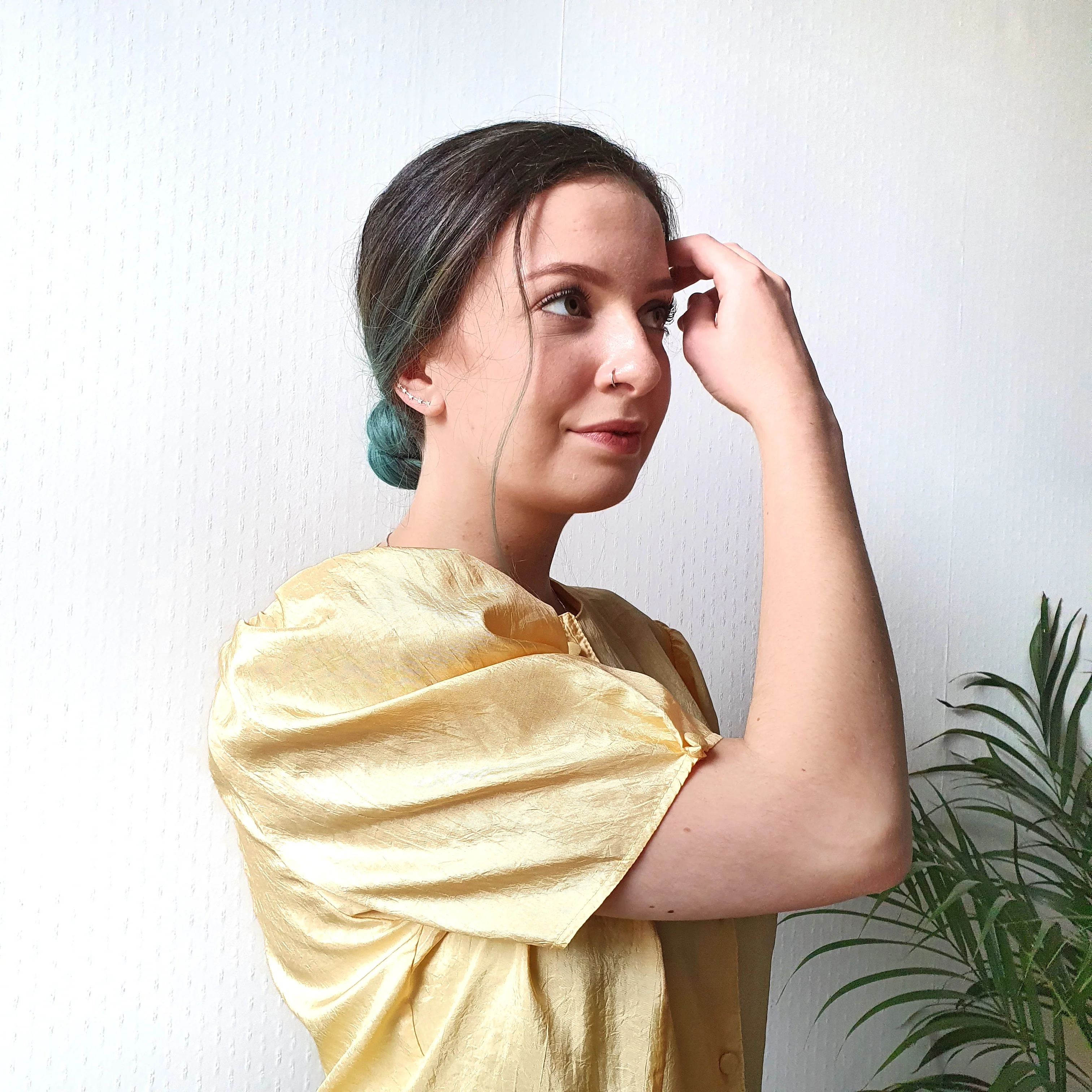 Puff Sleeve Top - M - Image 3
