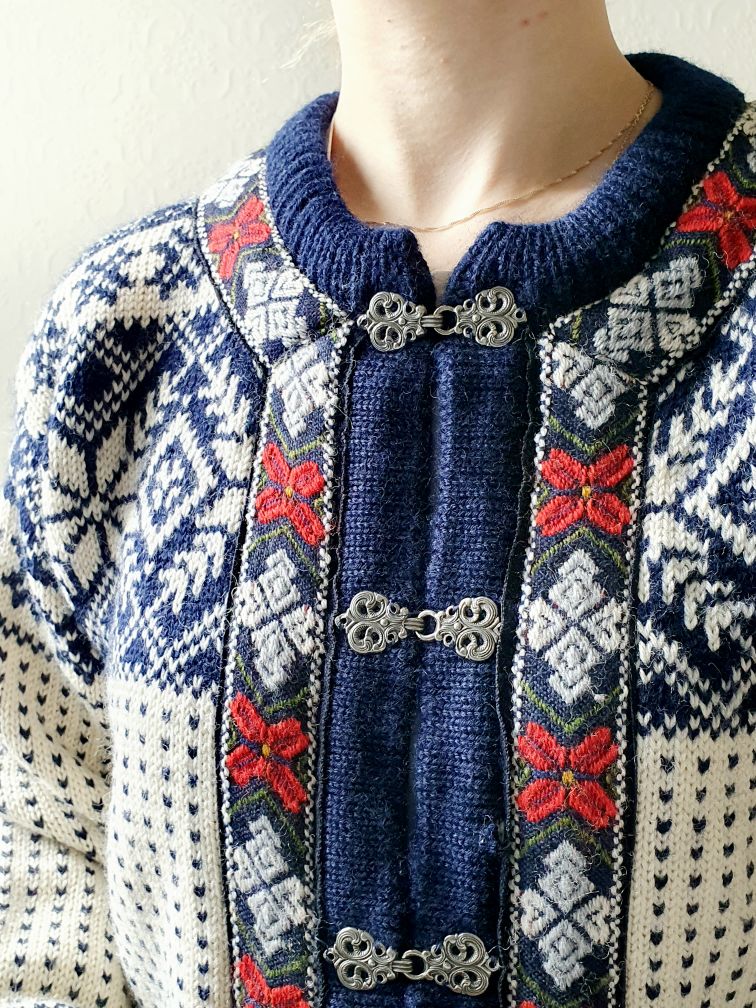Pure Wool Navy Norwegian Cardigan - M - Image 5