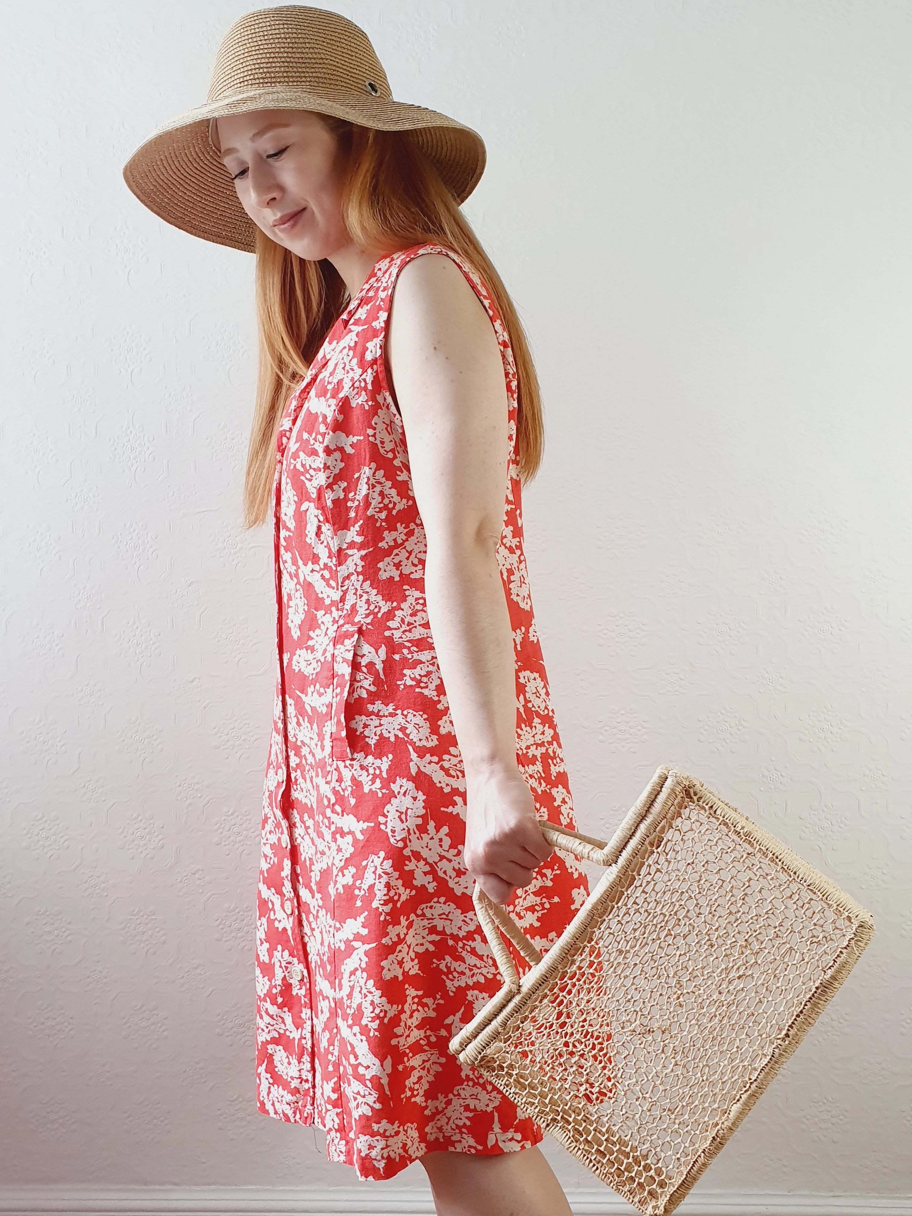 Red & White Floral Linen Dress - M - Image 7