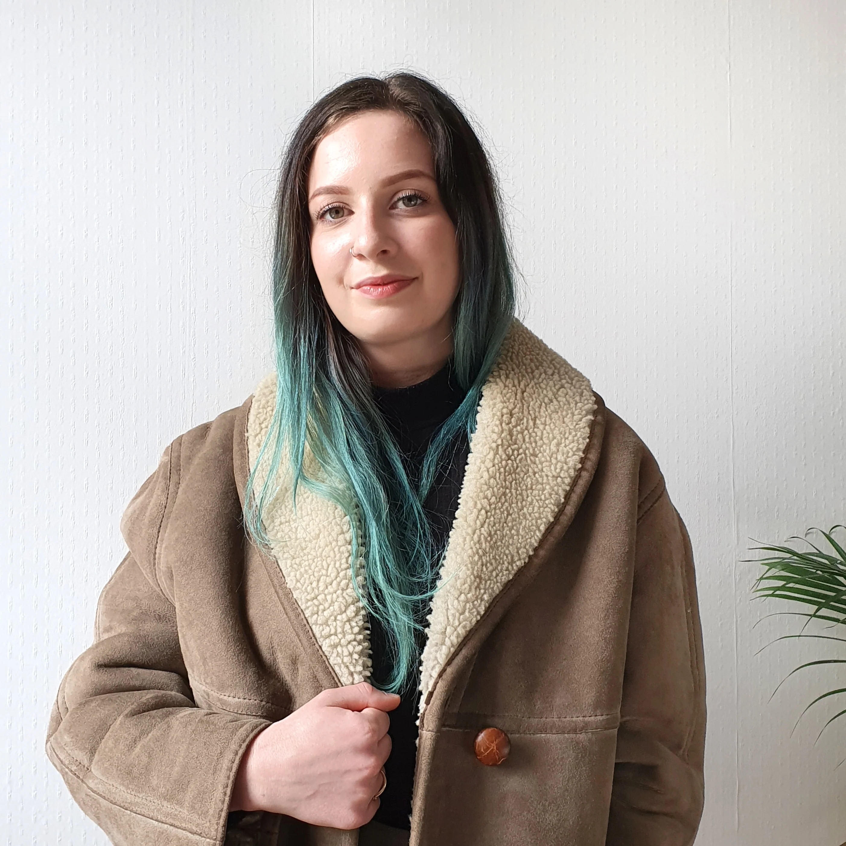 Sheepskin Jacket - L - Image 4