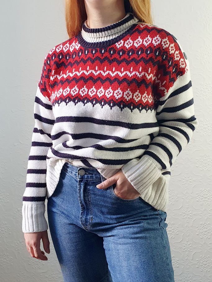 Striped Fairisle Style Jumper - M/L - Image 4