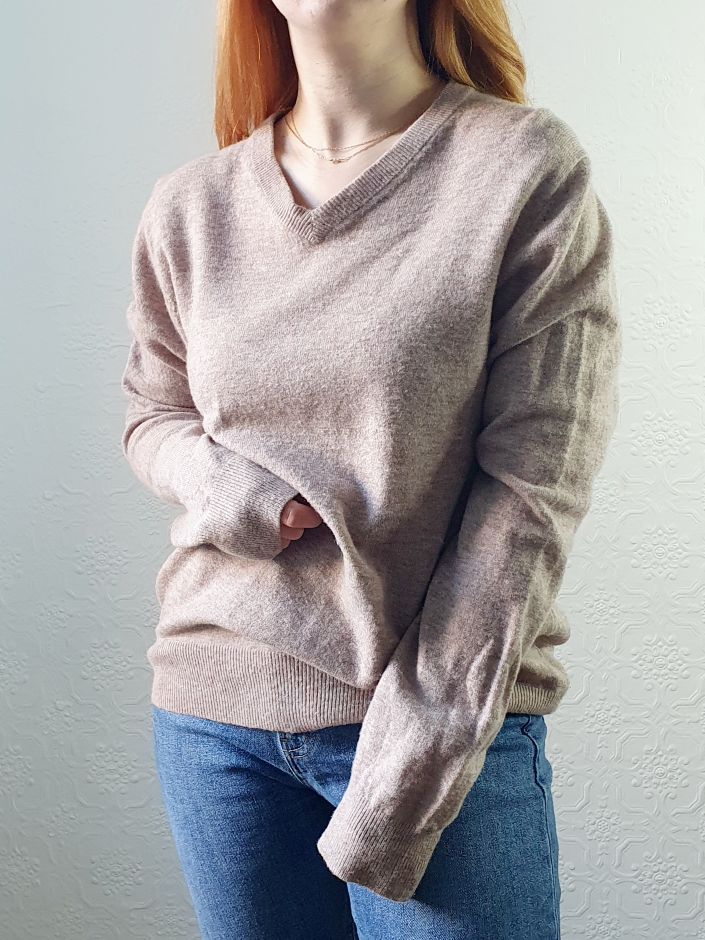 V Neck Taupe Wool Jumper - L - Image 5
