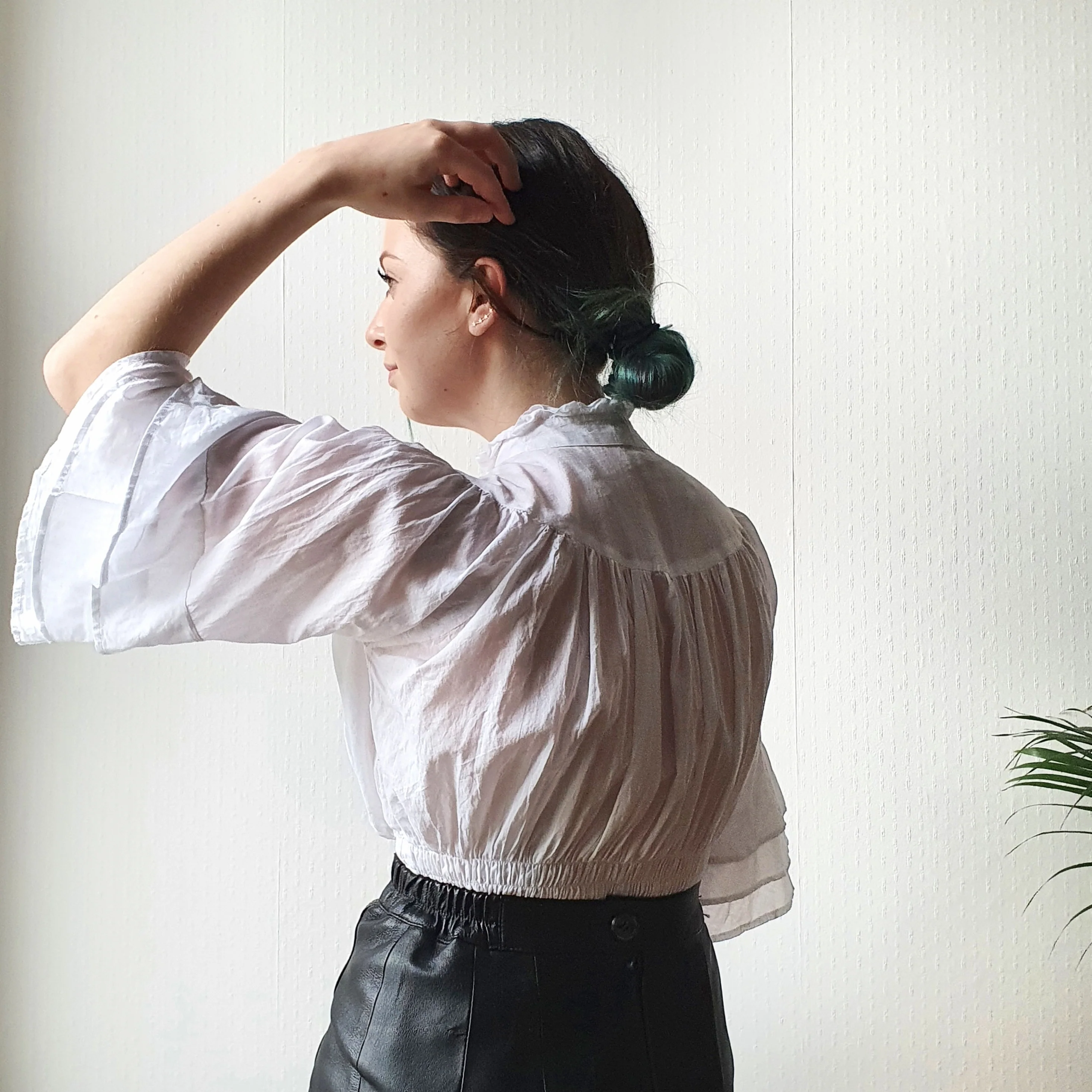 Victorian Inspired Blouse - S - Image 5