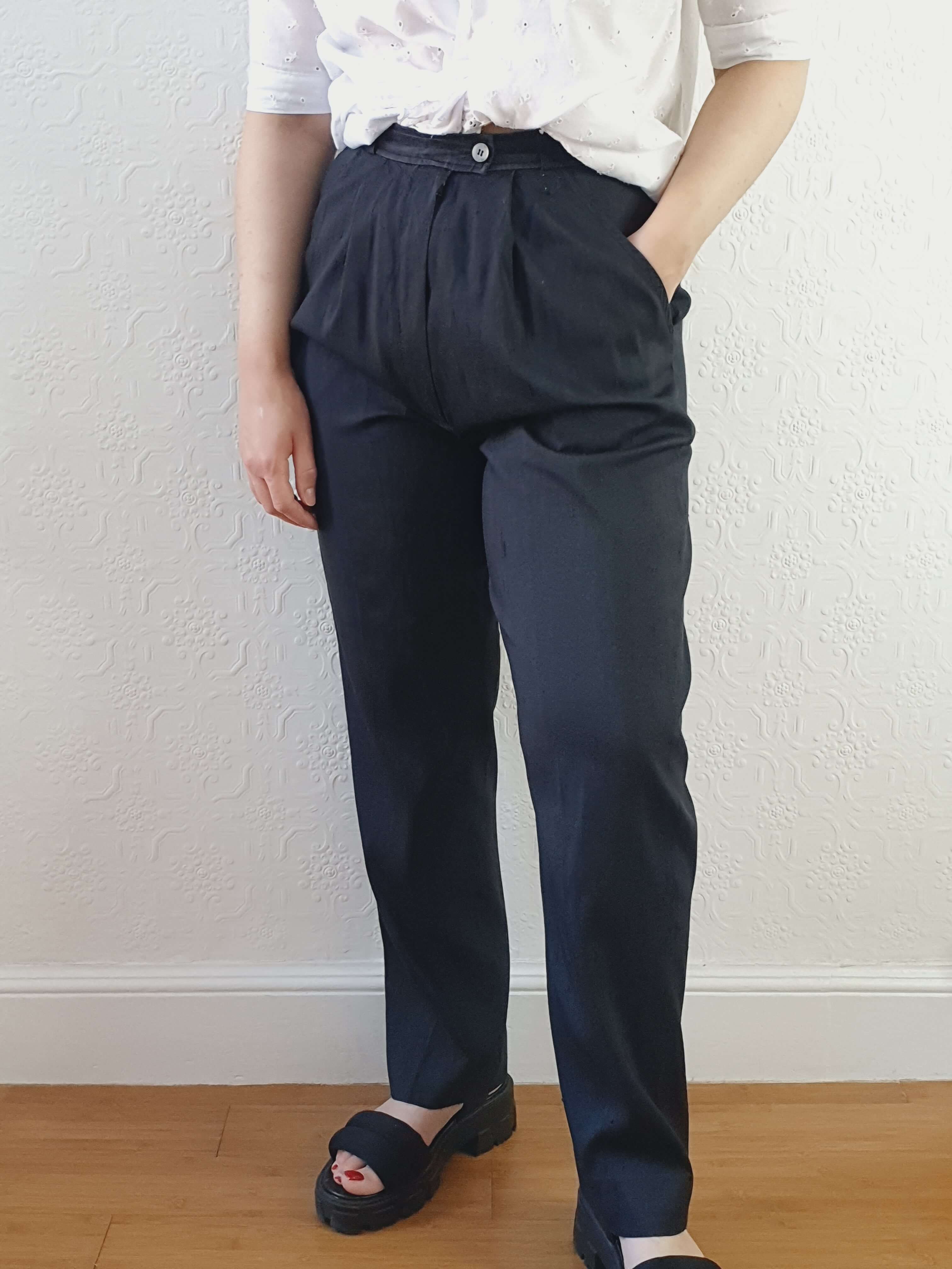 Vintage 100% Silk High Waisted Black Summer Trousers - S - Image 6