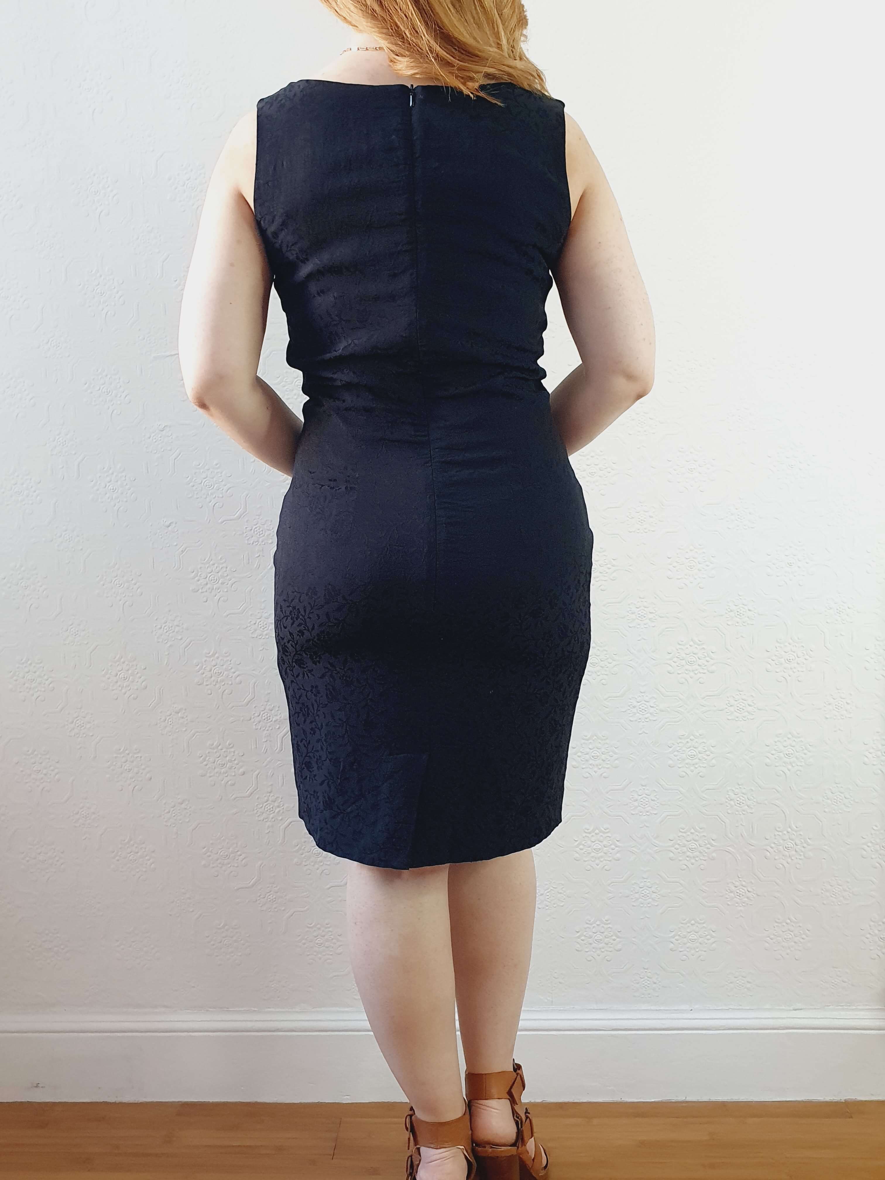 Vintage 100% Silk Sleeveless Little Black Dress - XS/S - Image 6
