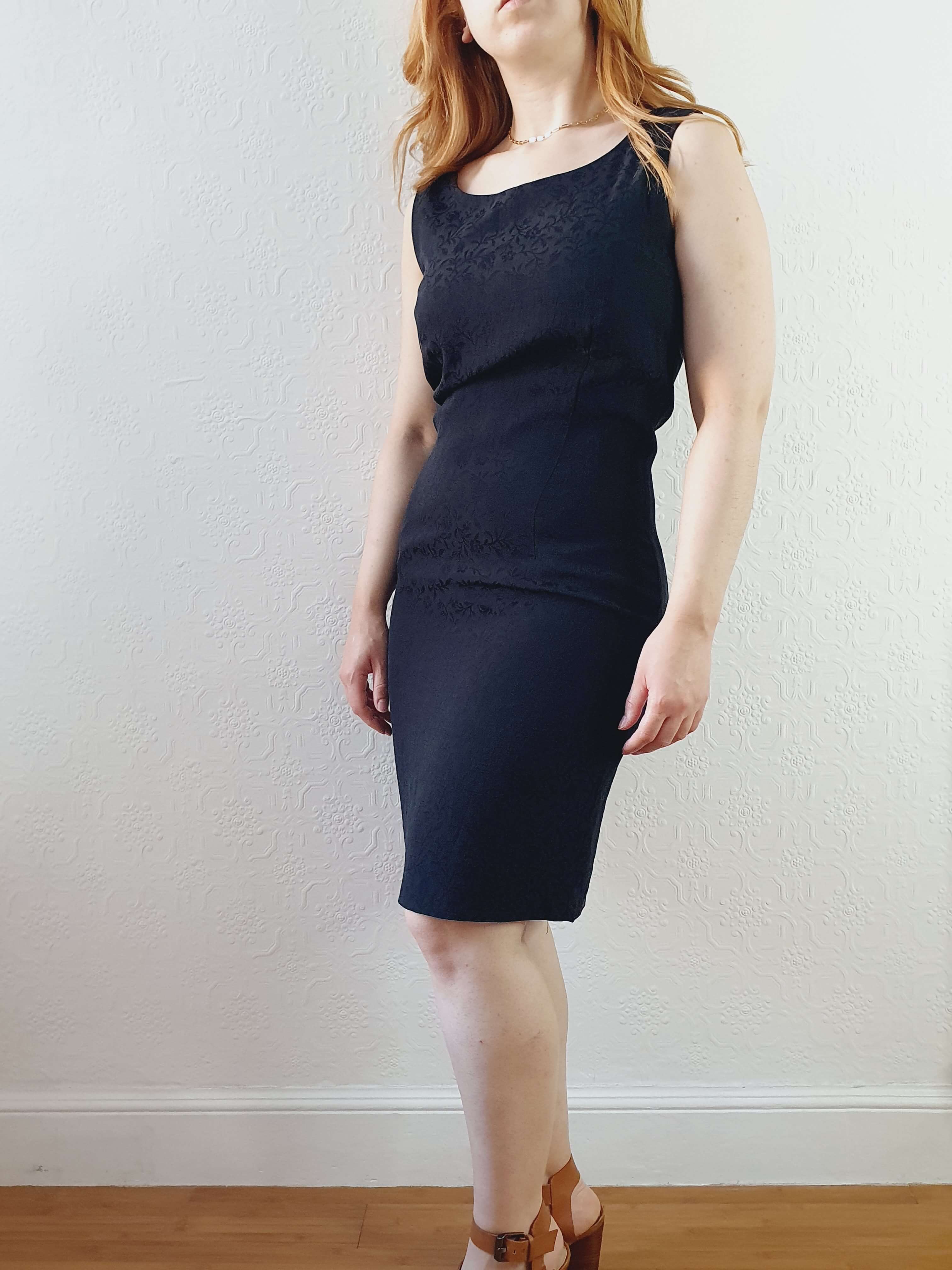 Vintage 100% Silk Sleeveless Little Black Dress - XS/S - Image 7