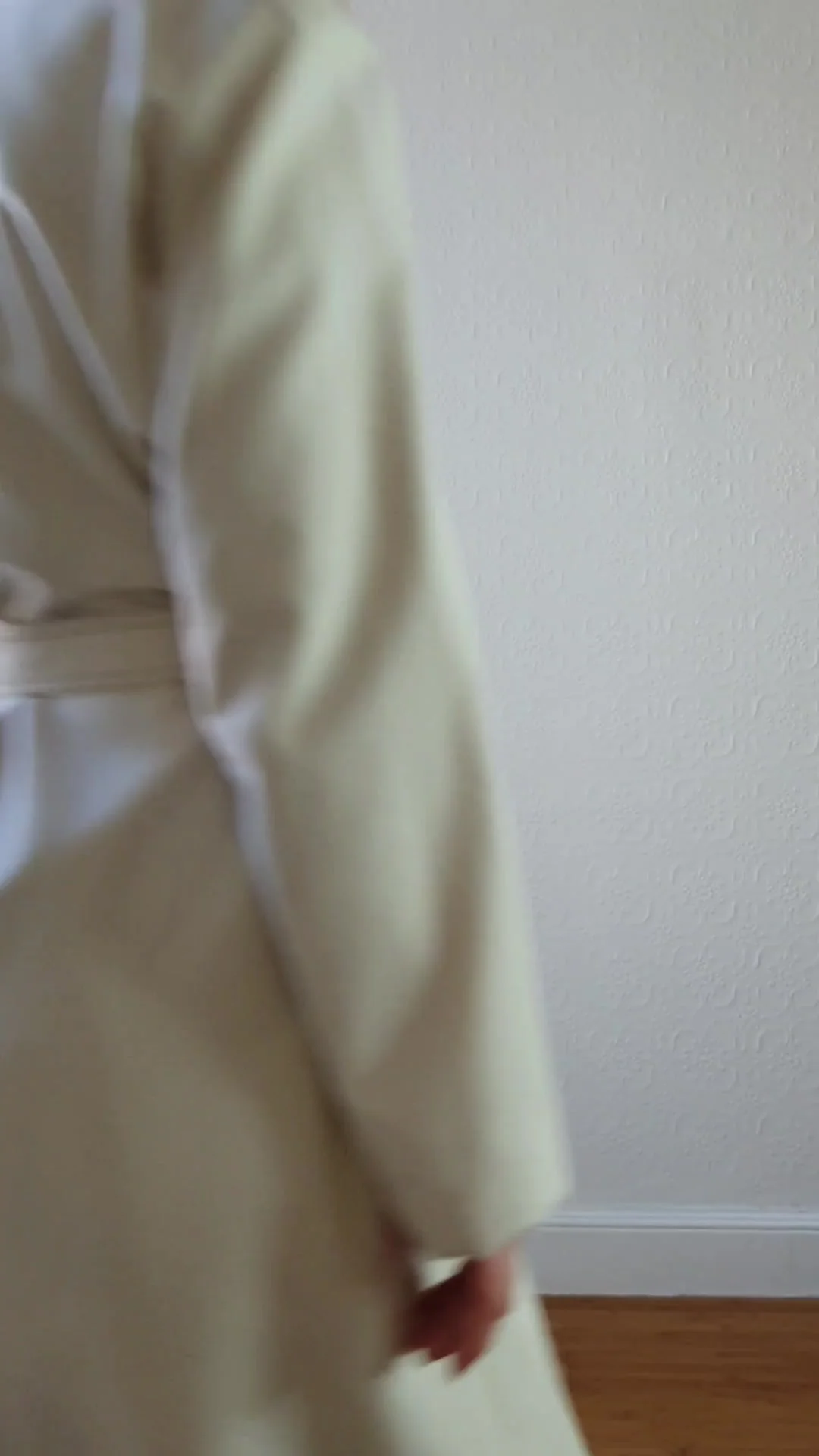 Vintage 1980s White Belted Trench Coat -  L - Image 11
