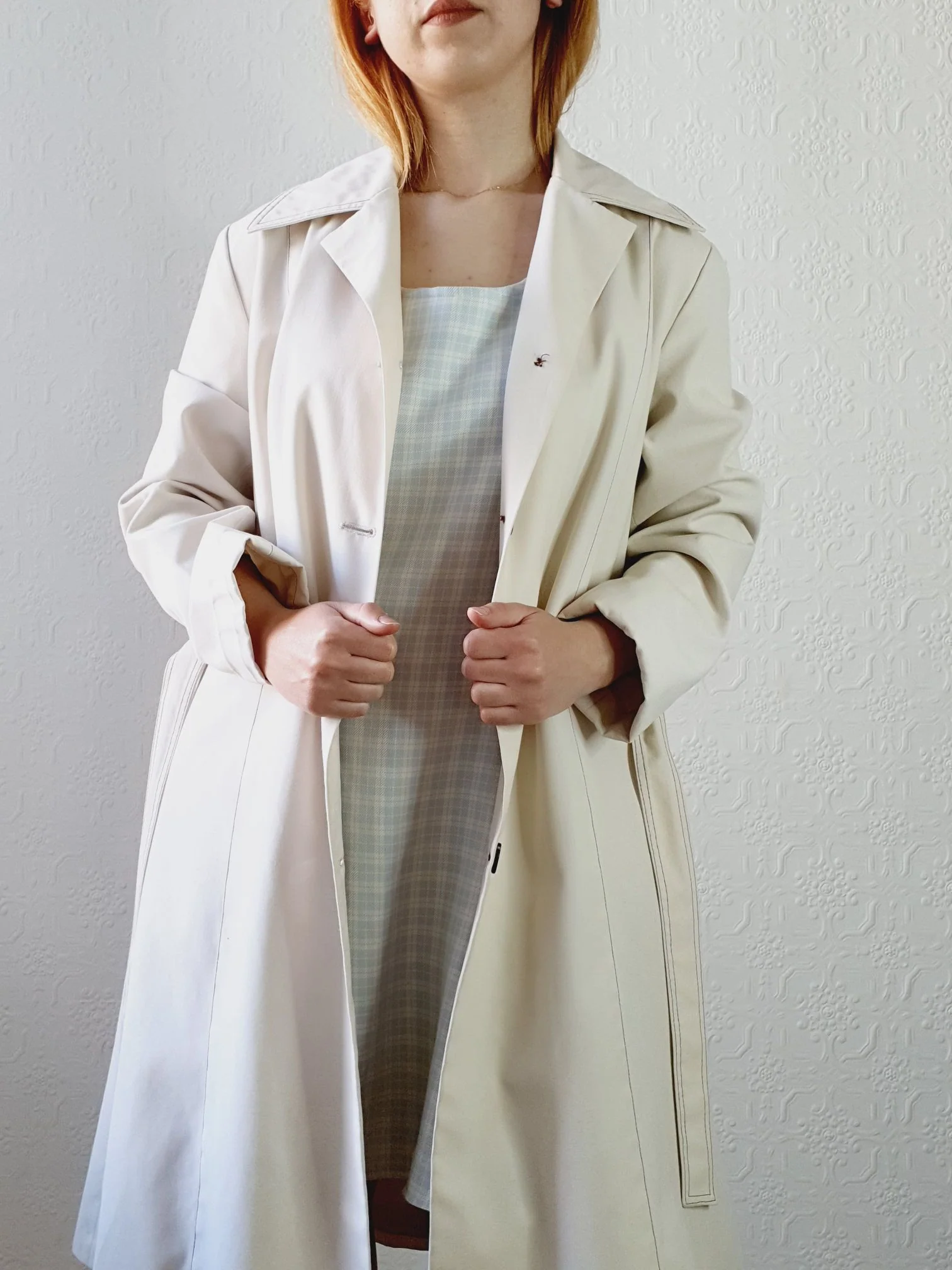 Vintage 1980s White Belted Trench Coat -  L - Image 2
