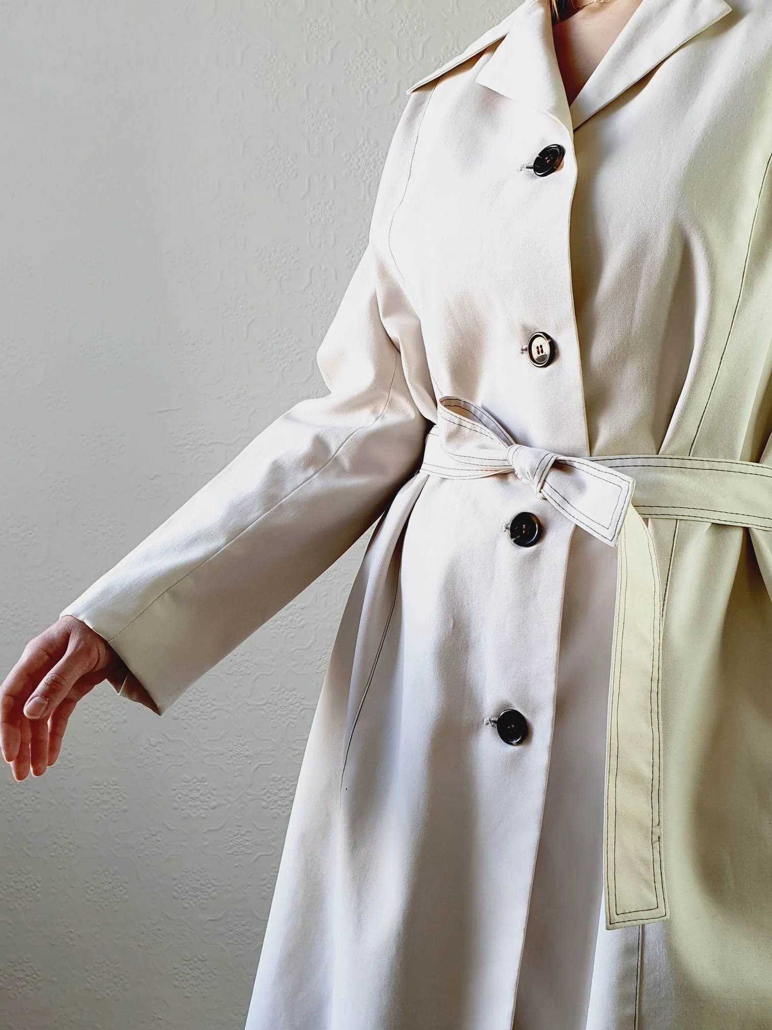 Vintage 1980s White Belted Trench Coat -  L - Image 7