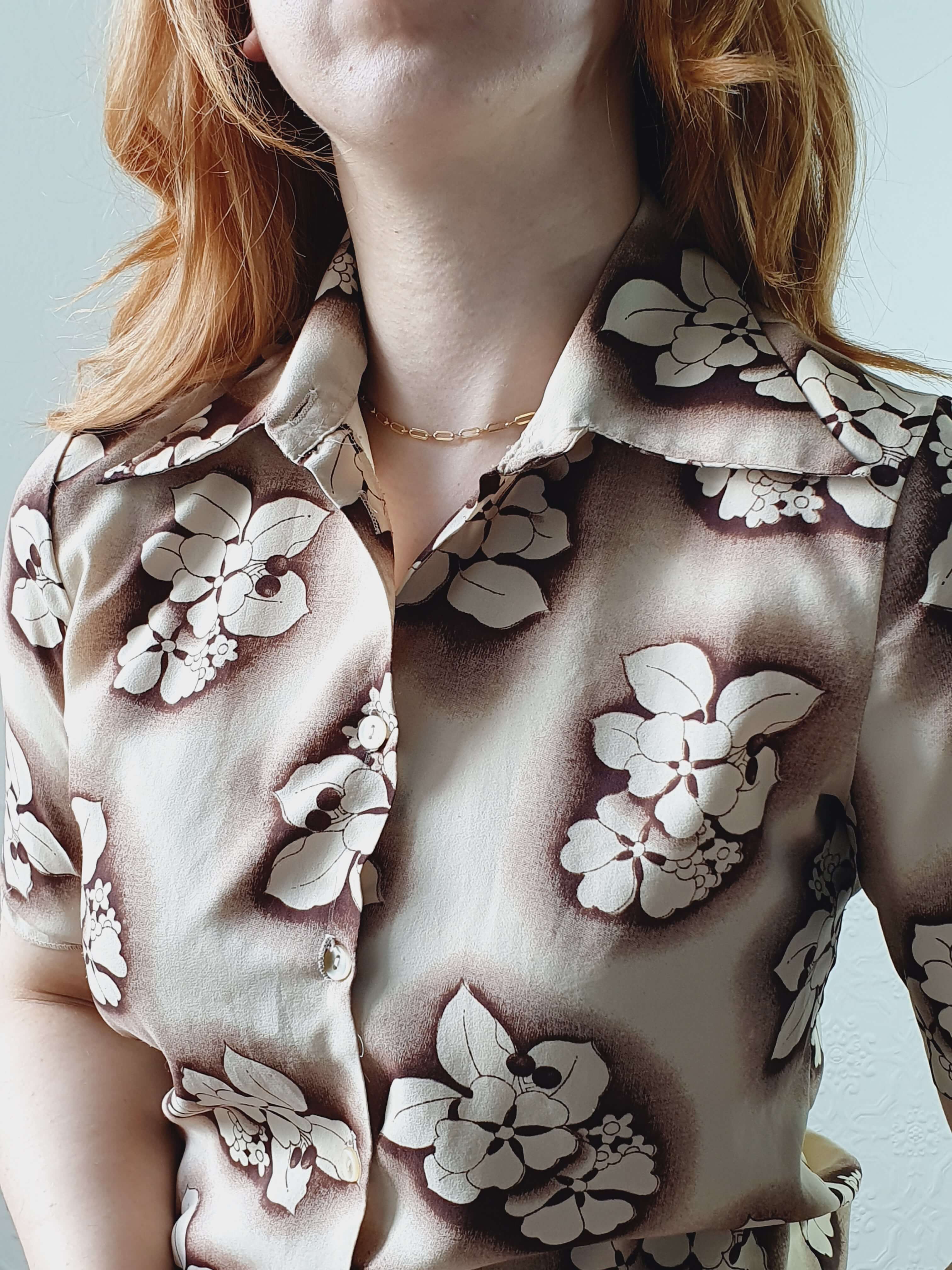 Vintage 70s Beige Floral Short Sleeve Blouse - XS - Image 4