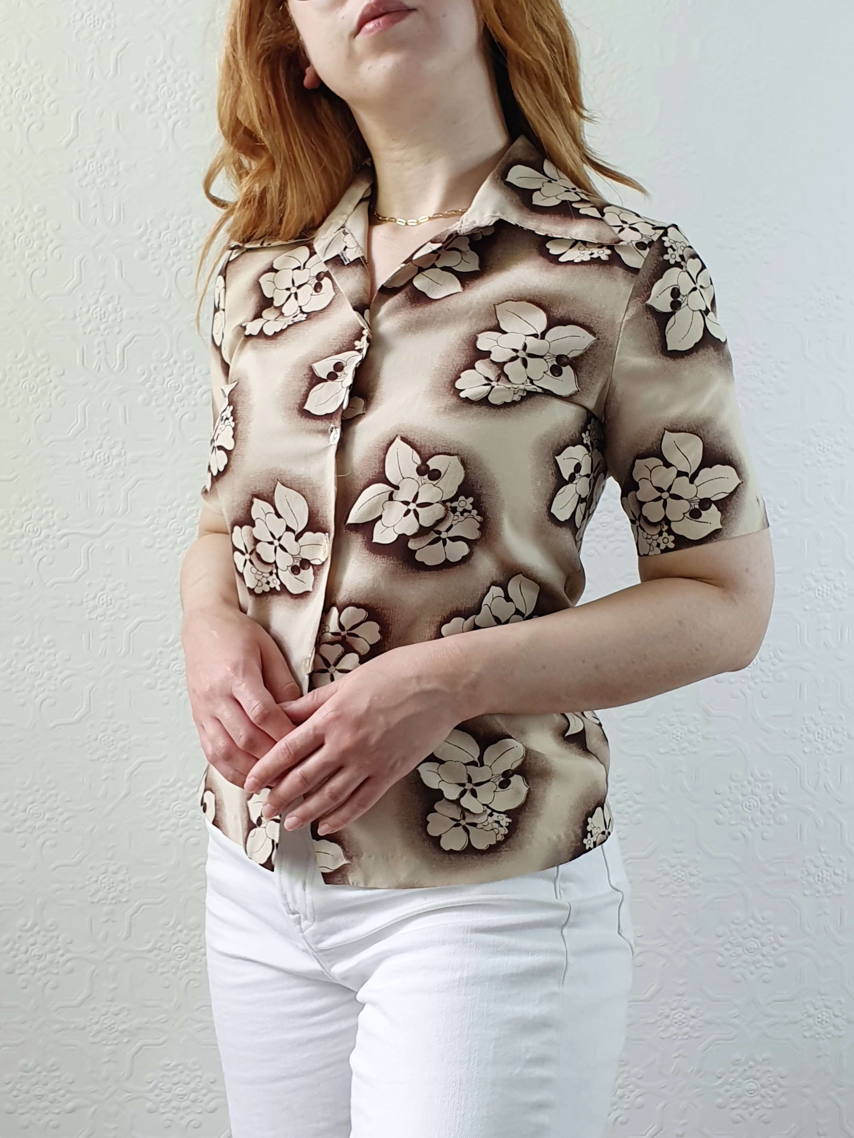 Vintage 70s Beige Floral Short Sleeve Blouse - XS - Image 8