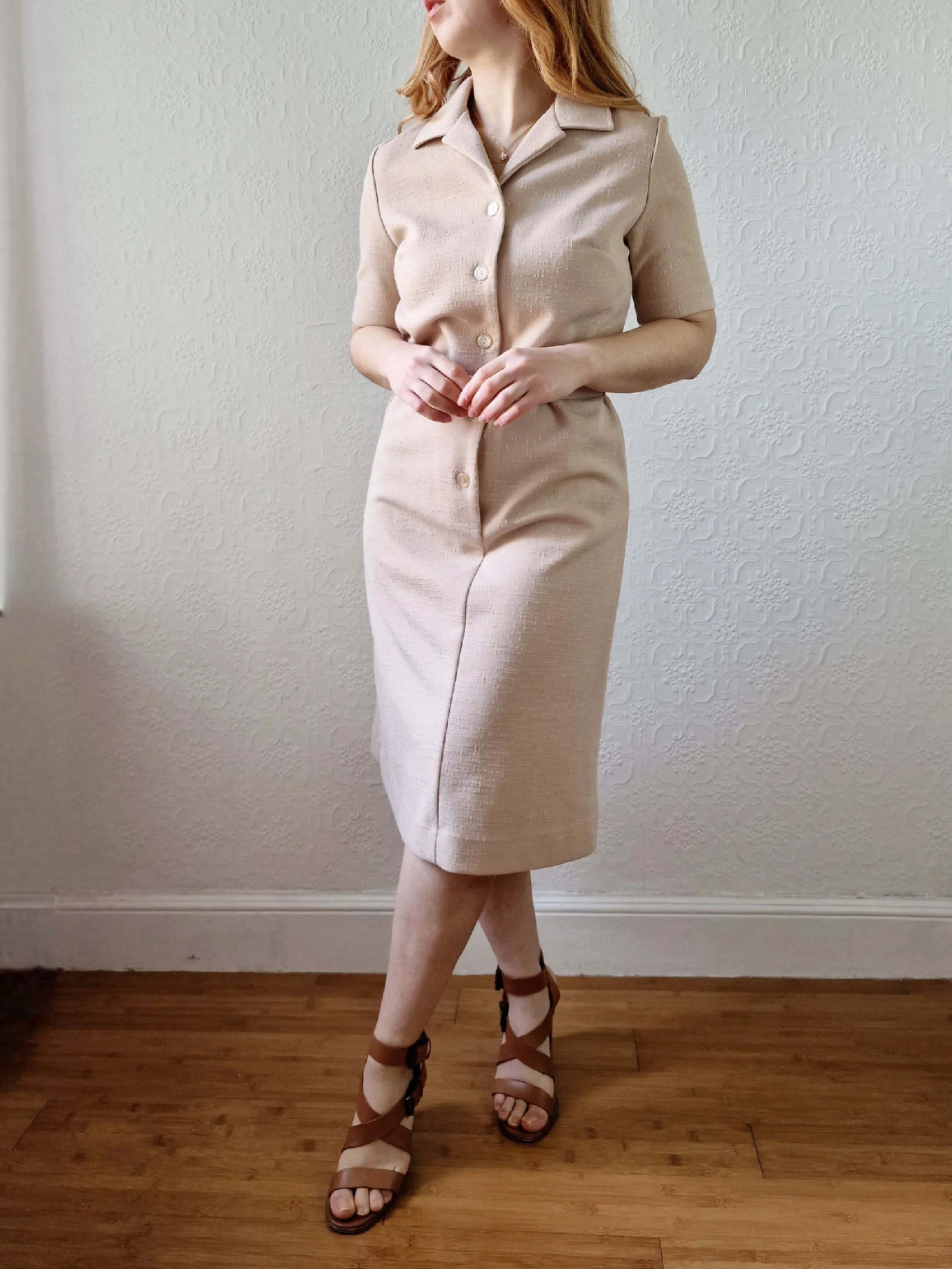Vintage 70s Beige Short Sleeve Shirt Dress with Matching Belt - S - Image 2