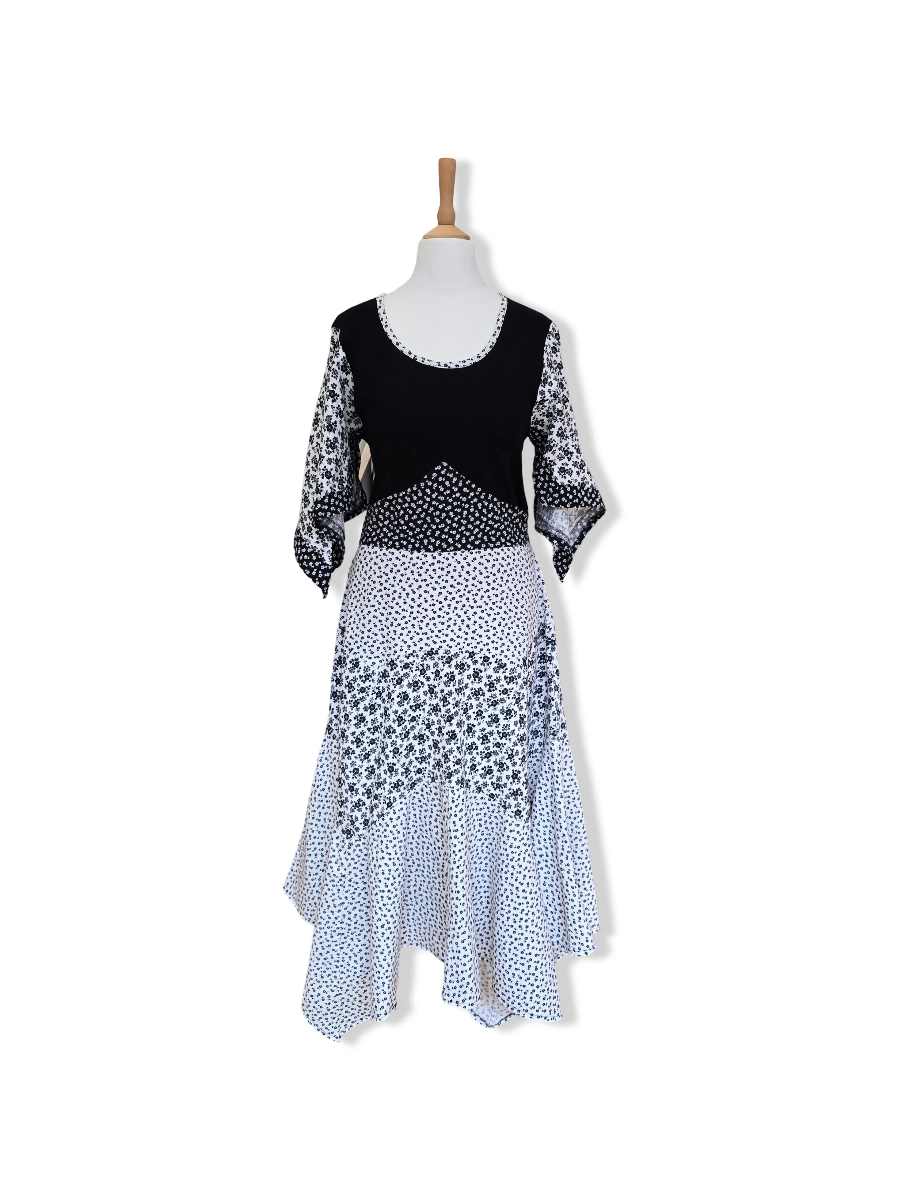 Vintage 70s Black and White Floral Print Handkerchief Hem Prairie Midi Dress - M/L