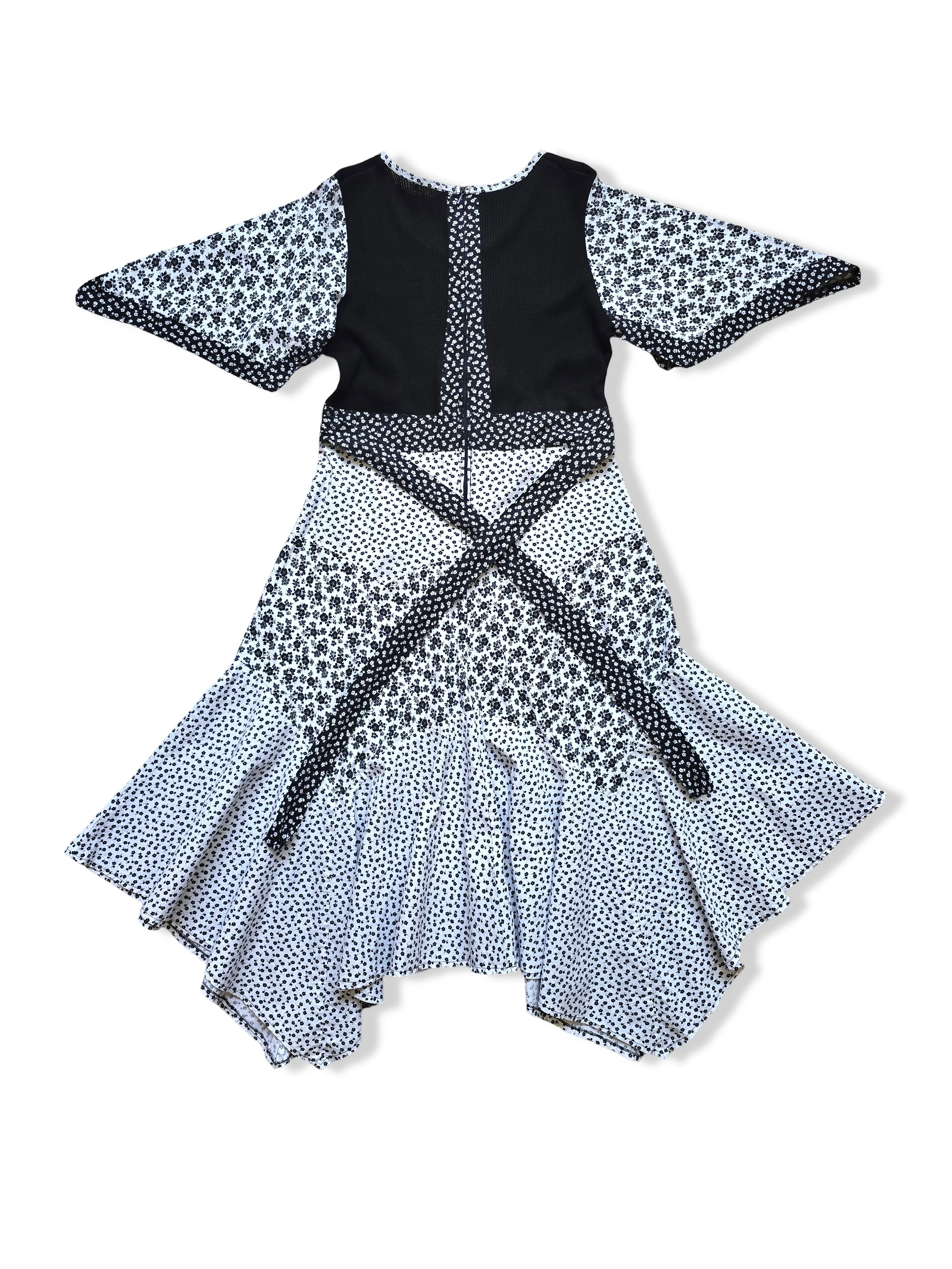 Vintage 70s Black and White Floral Print Handkerchief Hem Prairie Midi Dress - M/L - Image 3
