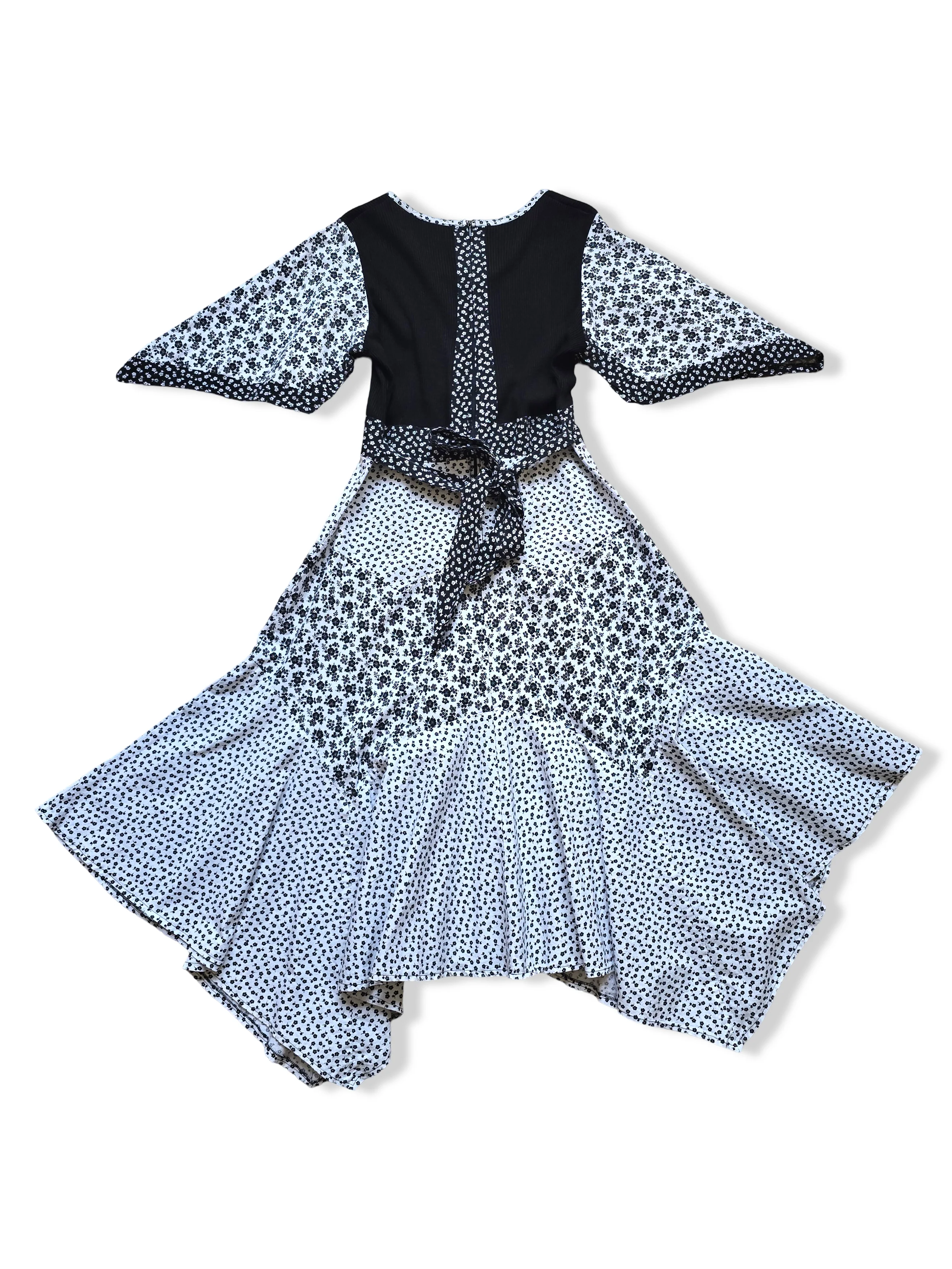 Vintage 70s Black and White Floral Print Handkerchief Hem Prairie Midi Dress - M/L - Image 5