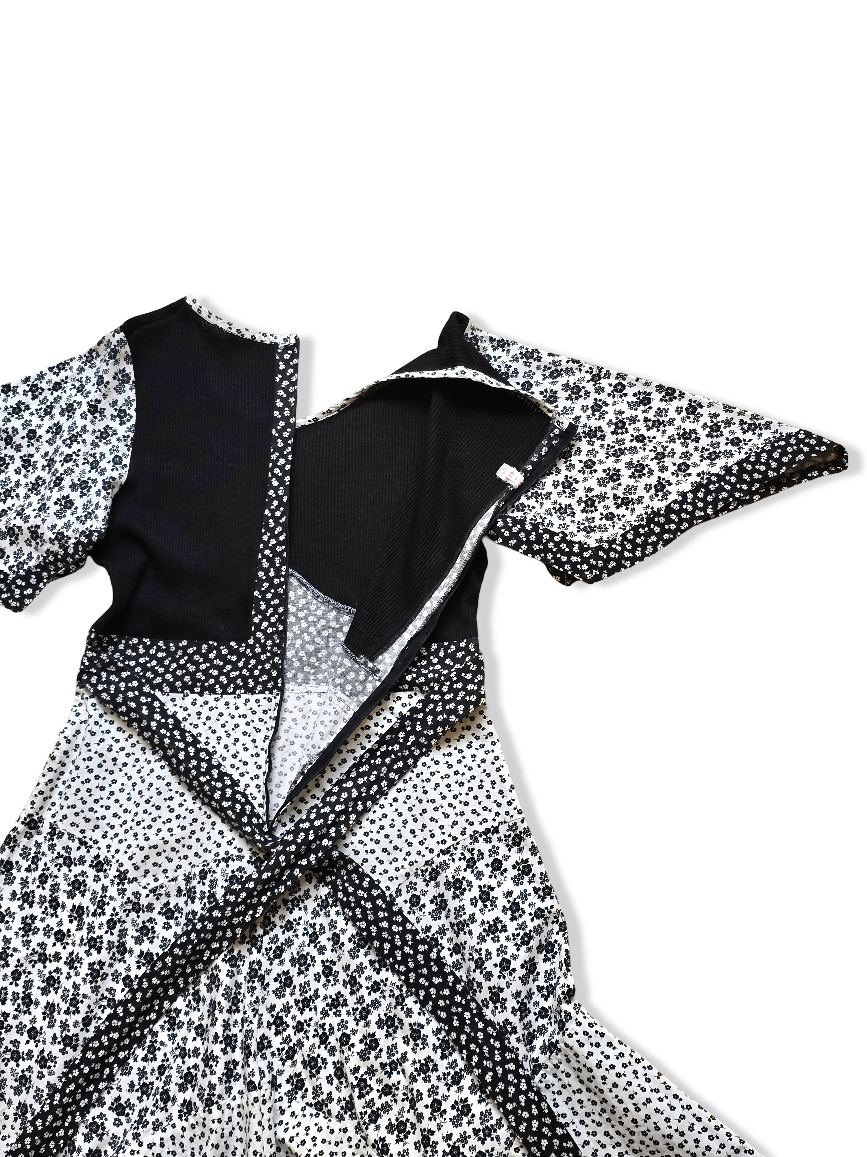 Vintage 70s Black and White Floral Print Handkerchief Hem Prairie Midi Dress - M/L - Image 7