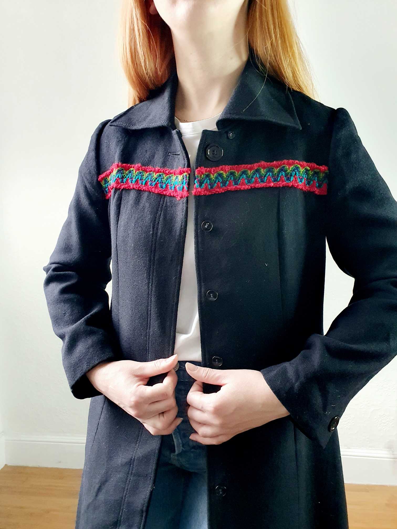 Vintage 70s Black Wool Coat with Embroidery Detail - XS - Image 6