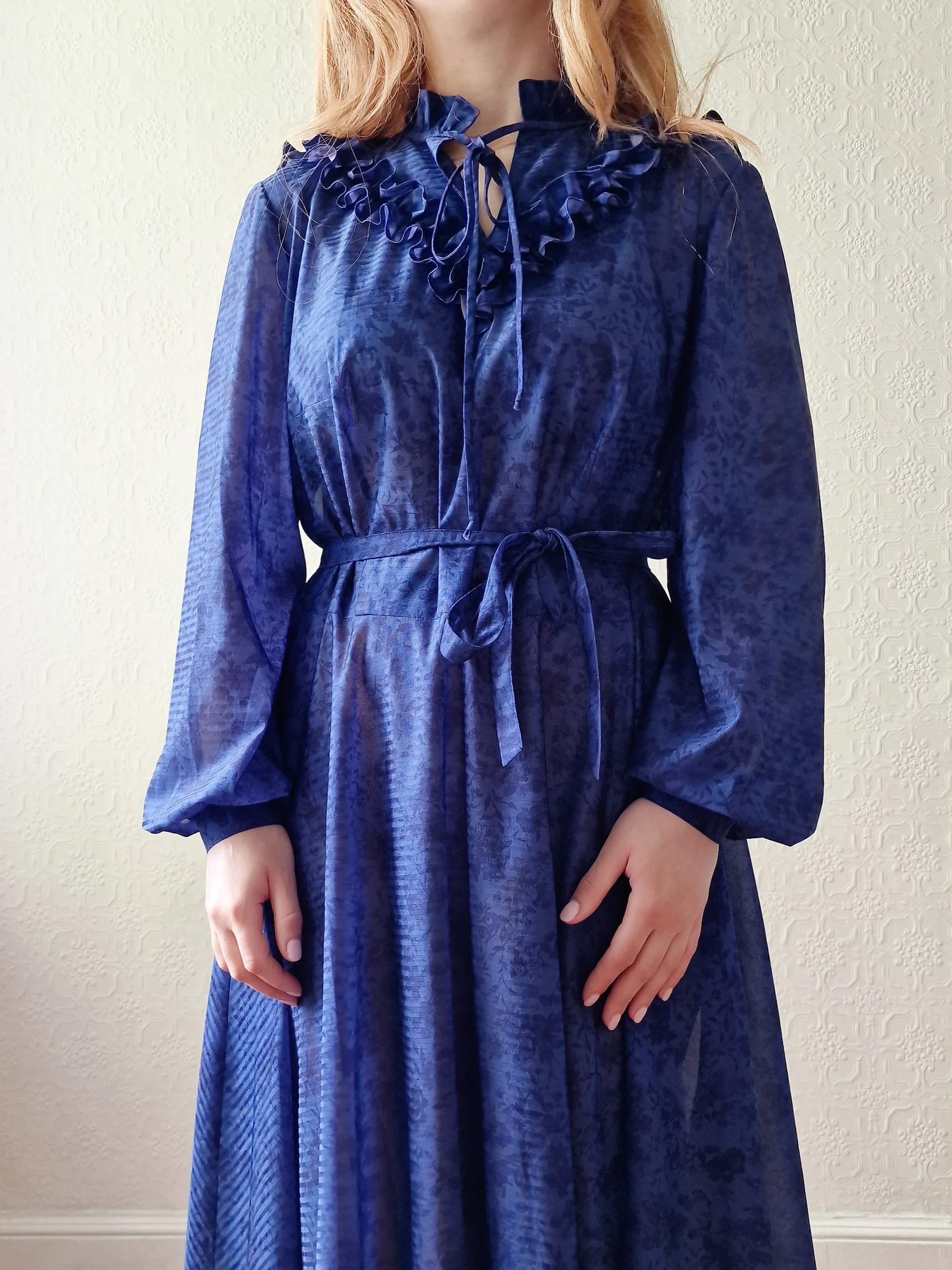 Vintage 70s Blue Ruffle Midi Dress with Long Sleeves - M/L - Image 2