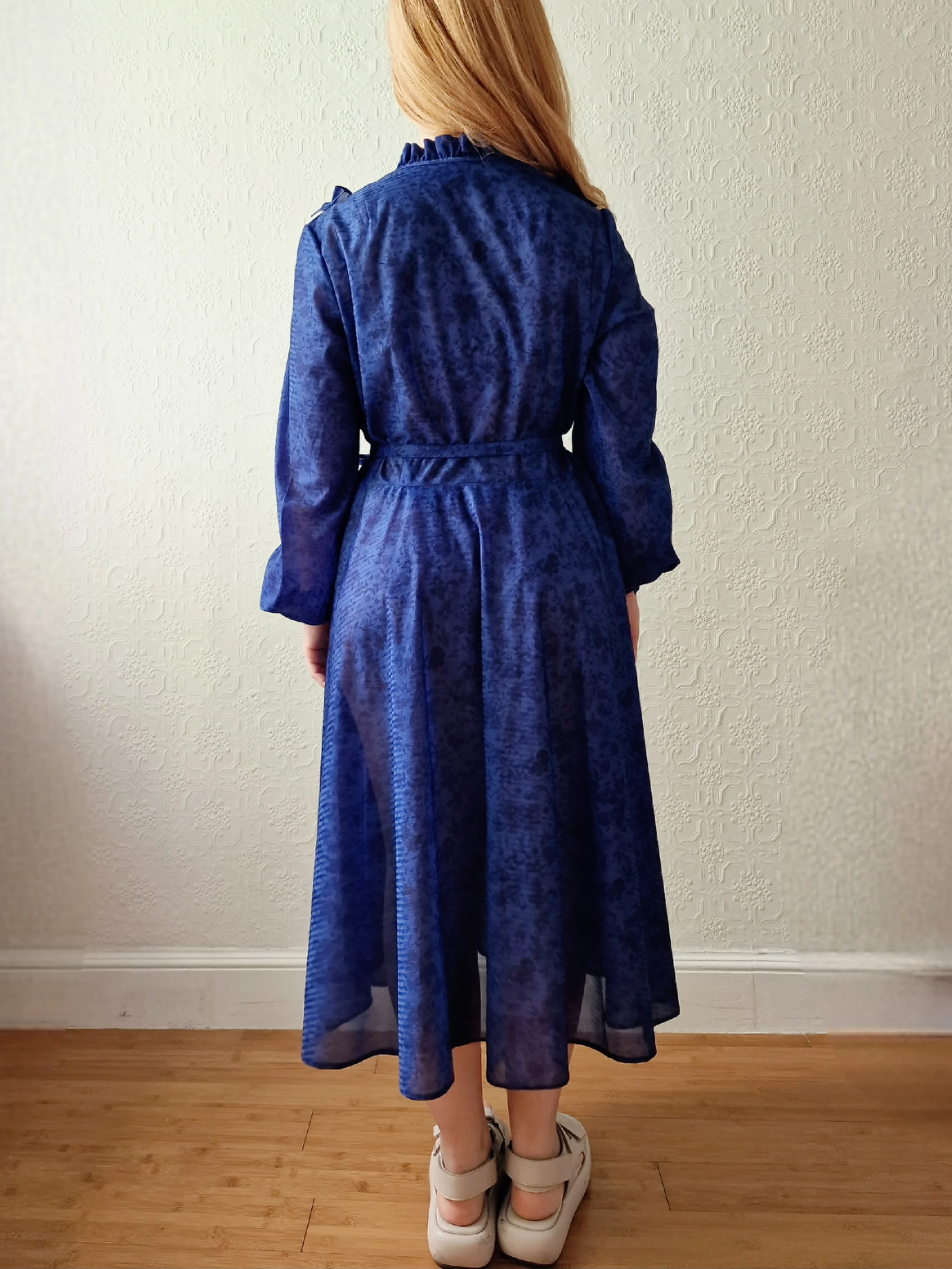 Vintage 70s Blue Ruffle Midi Dress with Long Sleeves - M/L - Image 4