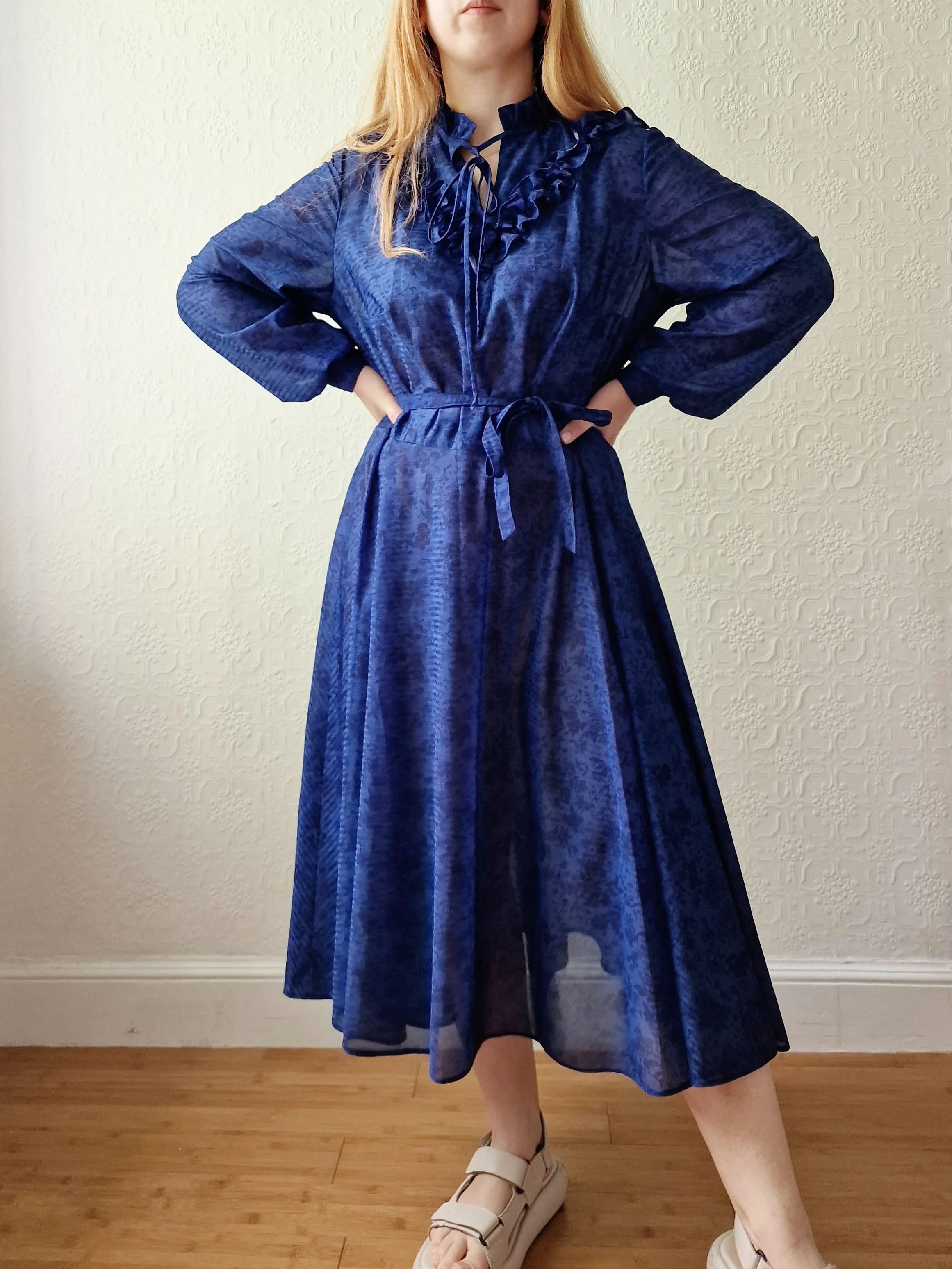 Vintage 70s Blue Ruffle Midi Dress with Long Sleeves - M/L - Image 5
