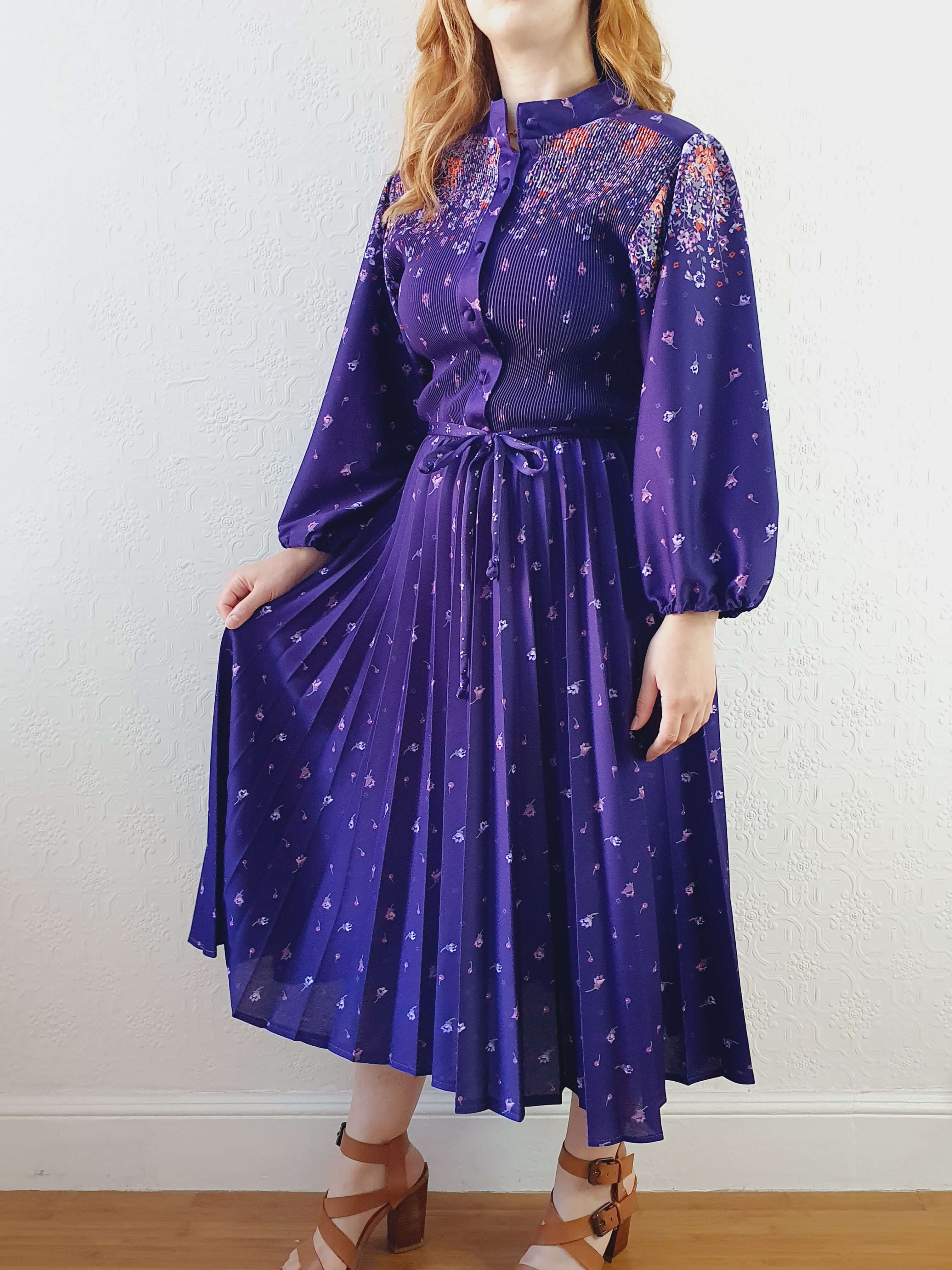 Vintage 70s Deep Purple Floral Dress with Pleated Skirt and Balloon Sleeves -S/M - Image 3