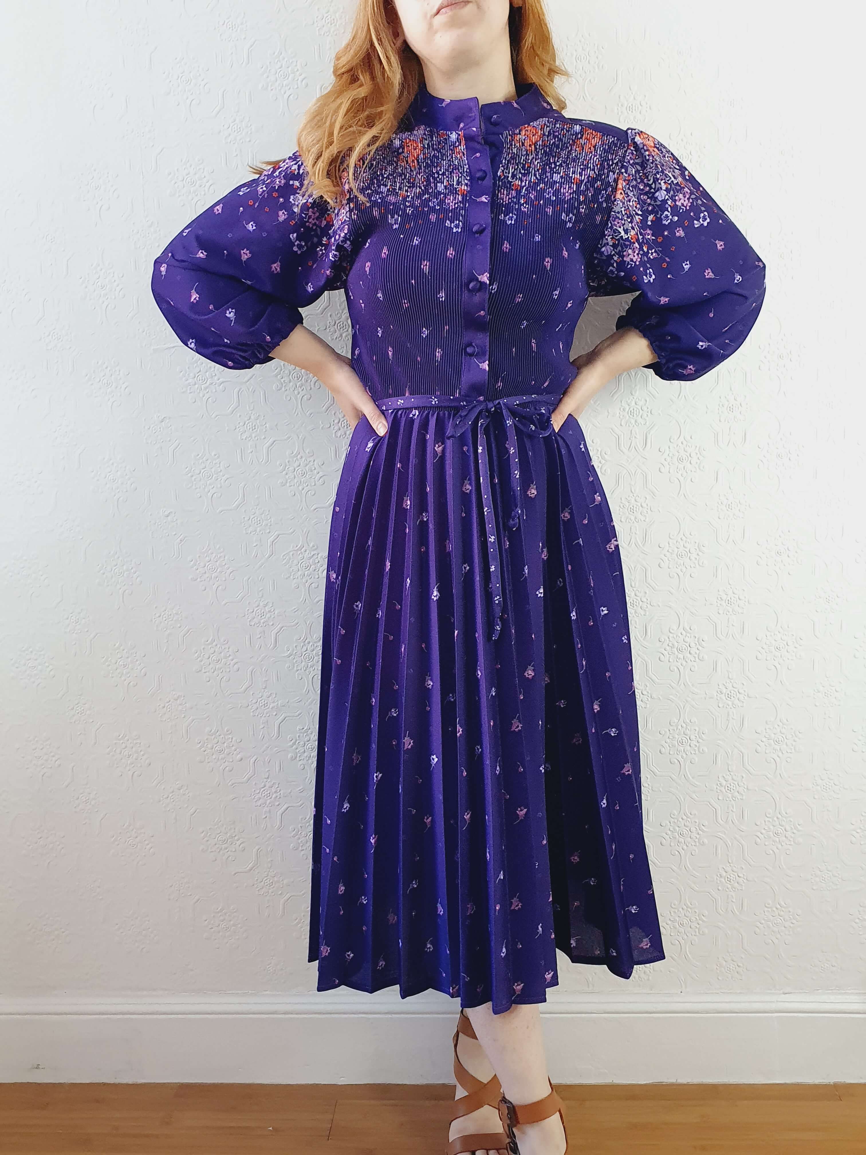 Vintage 70s Deep Purple Floral Dress with Pleated Skirt and Balloon Sleeves -S/M - Image 5
