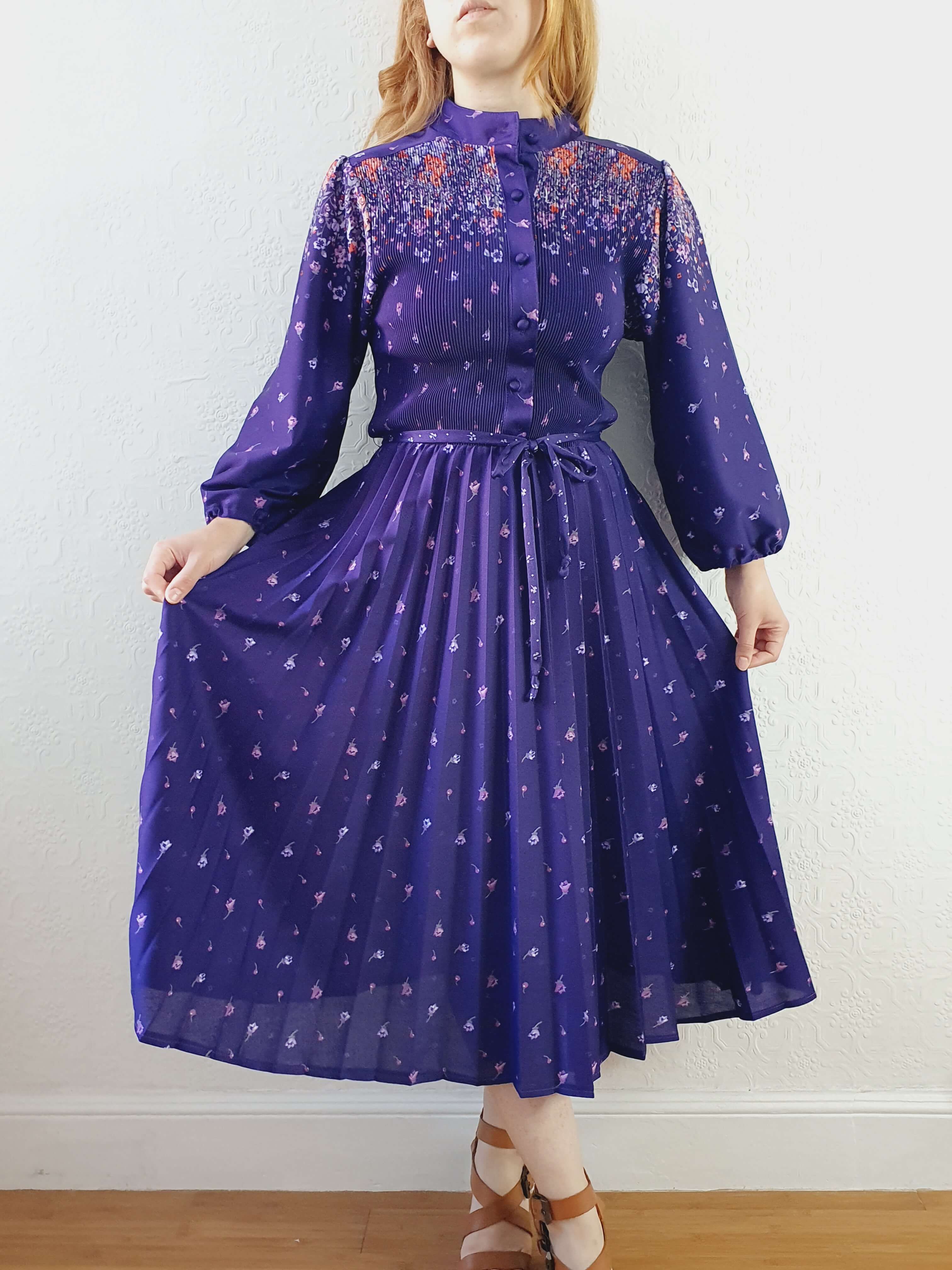 Vintage 70s Deep Purple Floral Dress with Pleated Skirt and Balloon Sleeves -S/M - Image 7