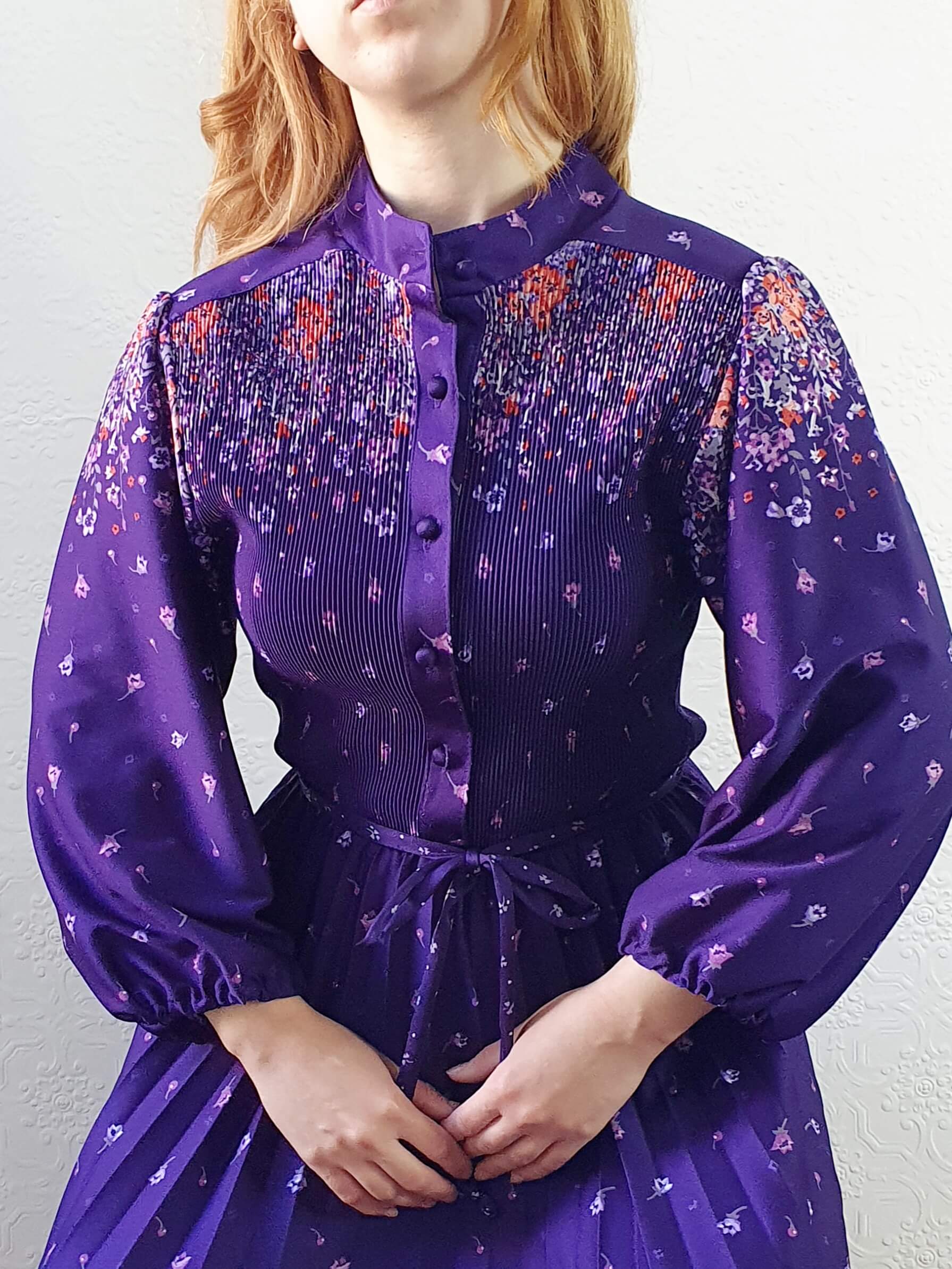 Vintage 70s Deep Purple Floral Dress with Pleated Skirt and Balloon Sleeves -S/M - Image 8