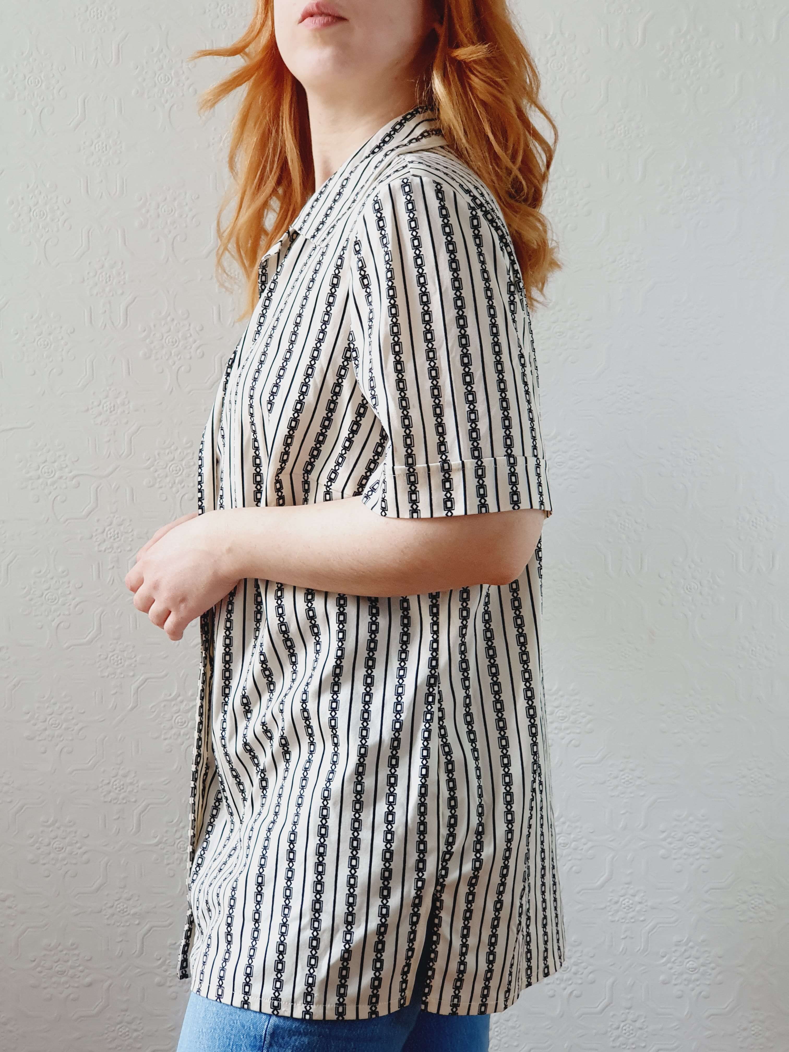 Vintage 70s Geometric Short Sleeve Blouse - L/XL - Image 9