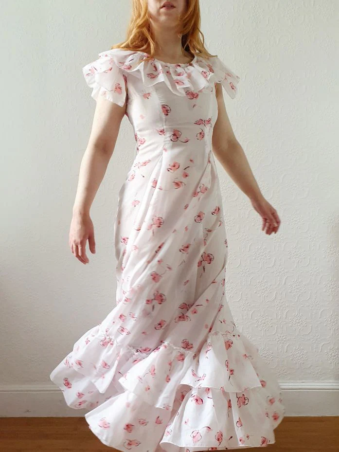 Vintage 70s Handmade White Floral Cap Sleeve Maxi Dress - XS