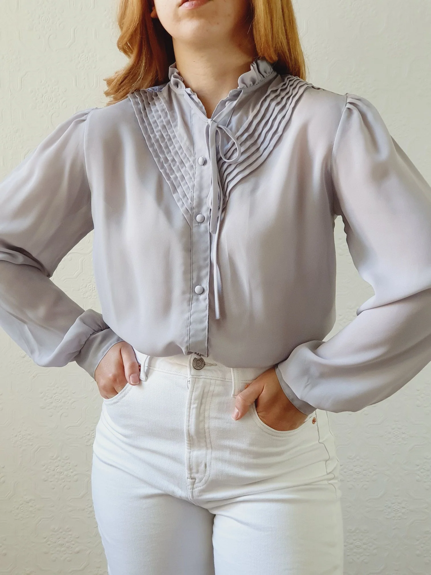 Vintage 70s Light Grey Blouse with Pie Crust Collar - XS/S - Image 3